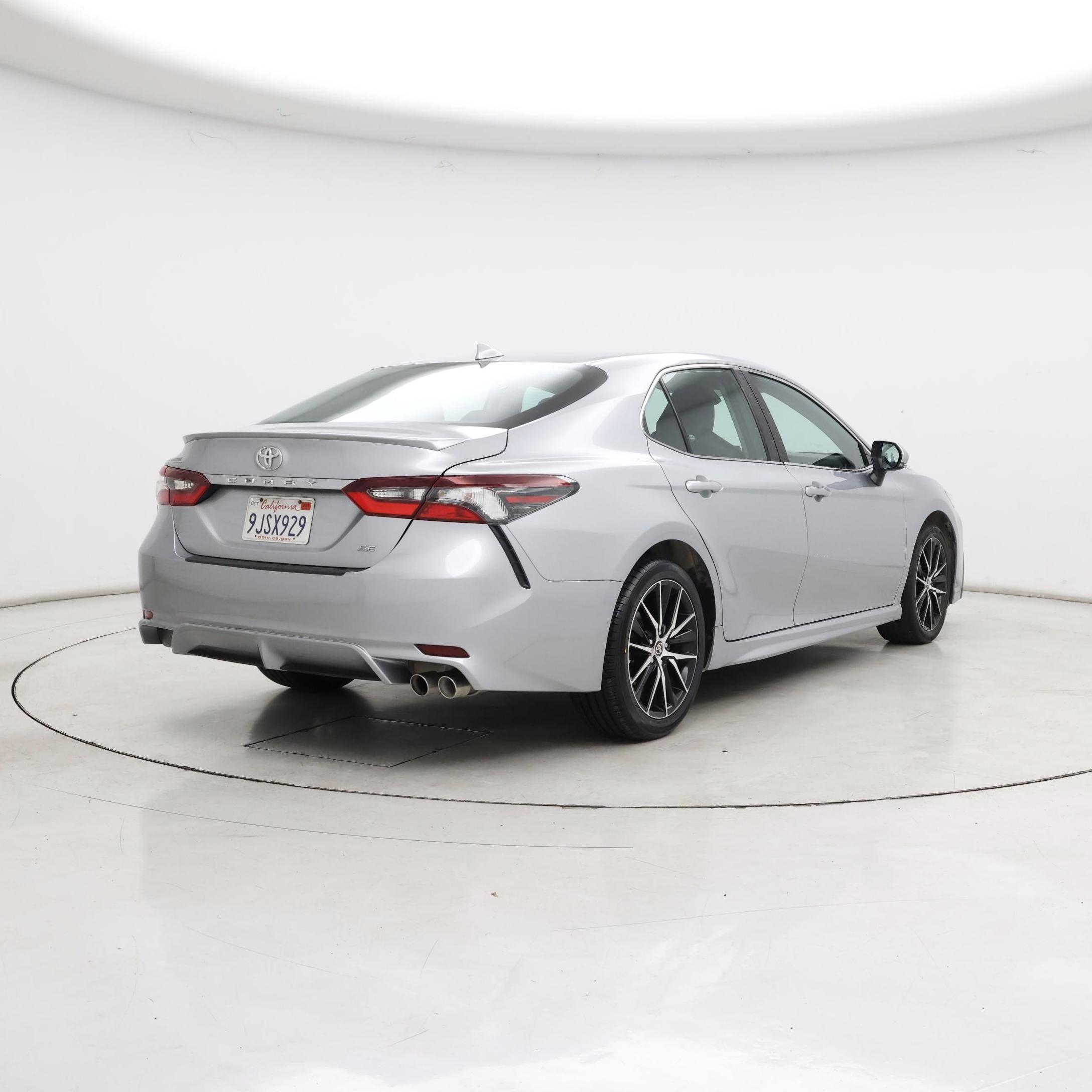 Thumbnail: 2024 Toyota Camry - 8