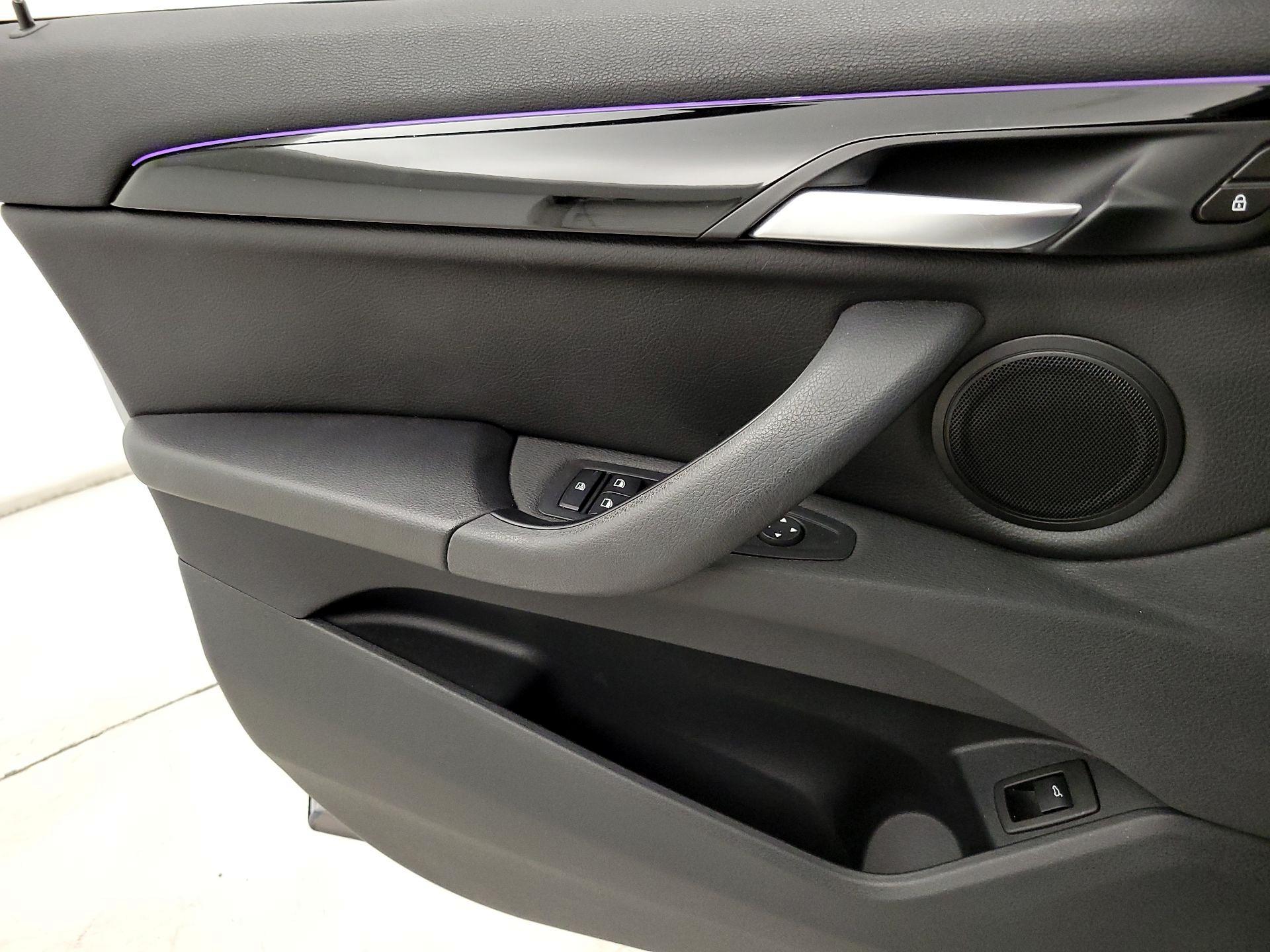 Thumbnail: 2020 BMW X1 - 12