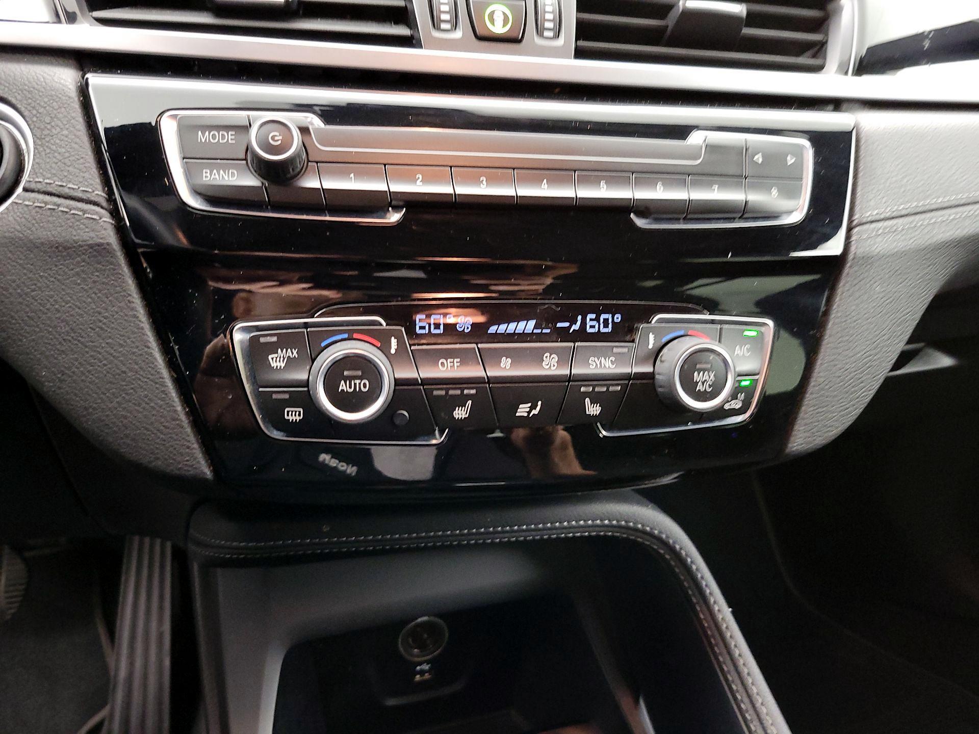 Thumbnail: 2020 BMW X1 - 17