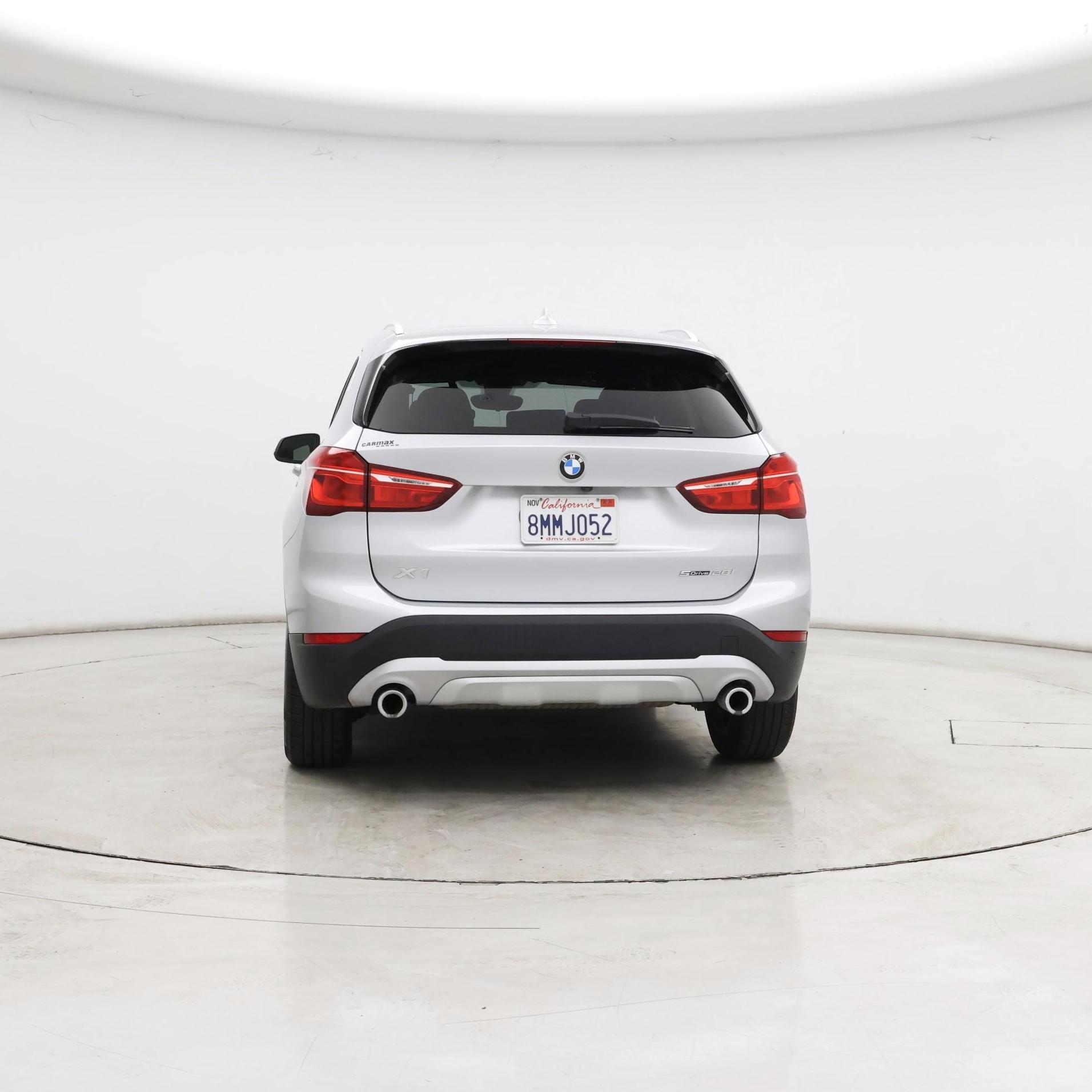 Thumbnail: 2020 BMW X1 - 6