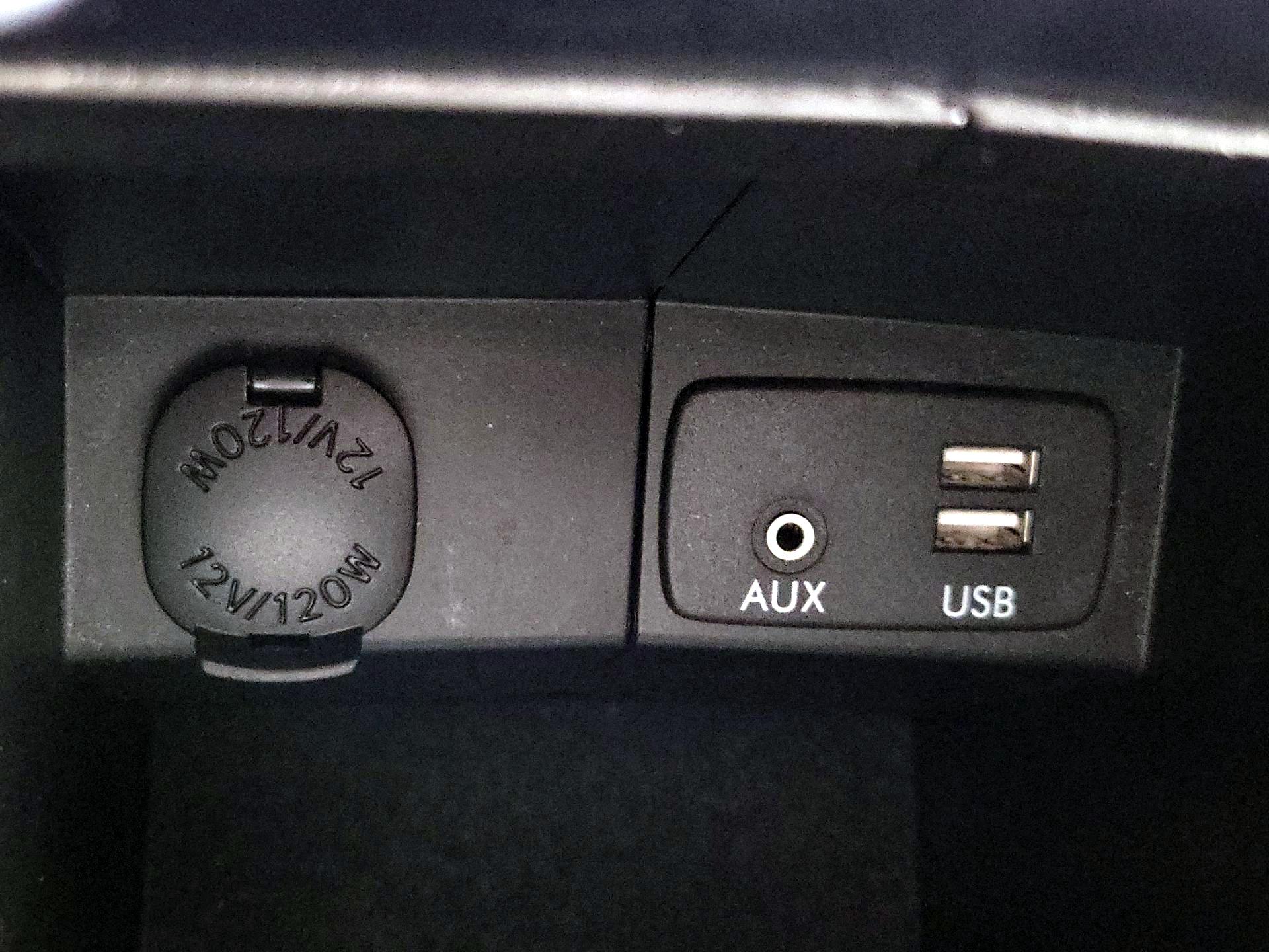 Thumbnail: 2018 Subaru Forester - 18