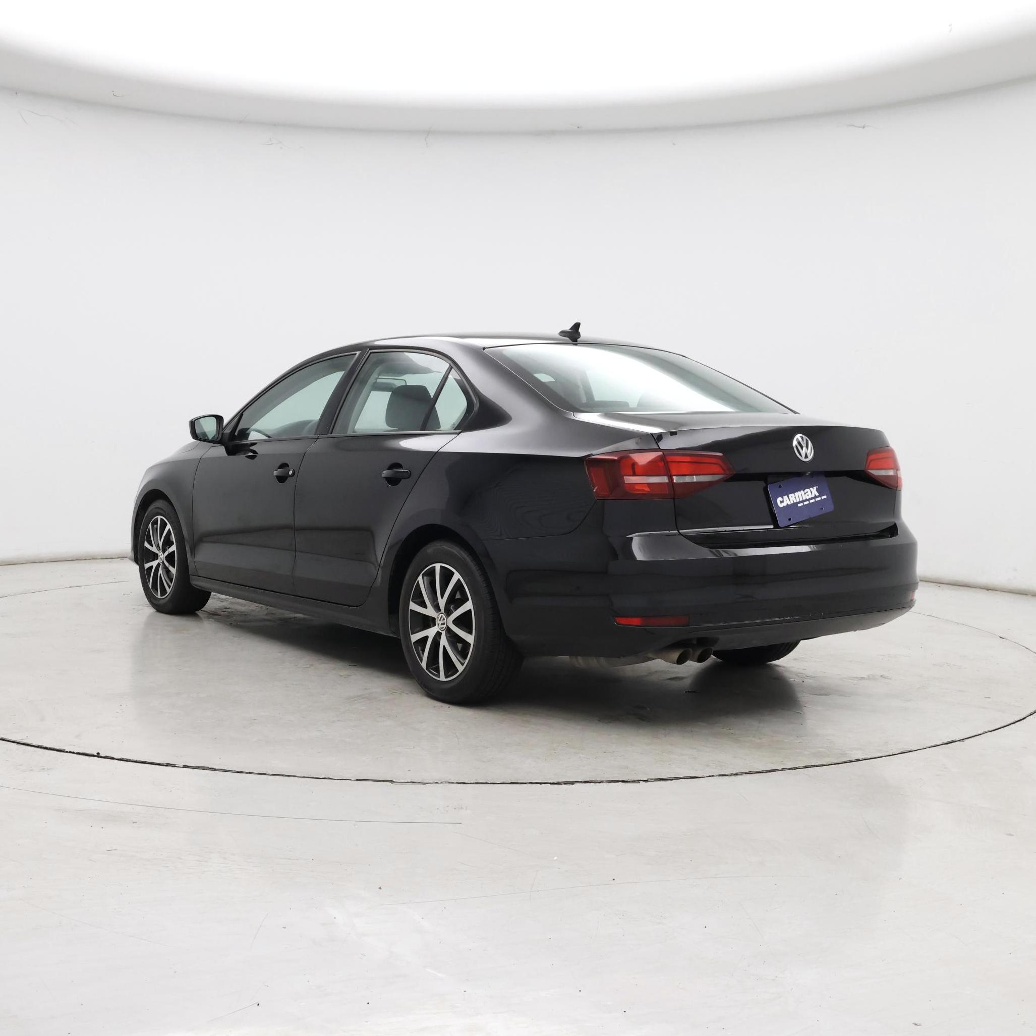 Thumbnail: 2016 Volkswagen Jetta - 2