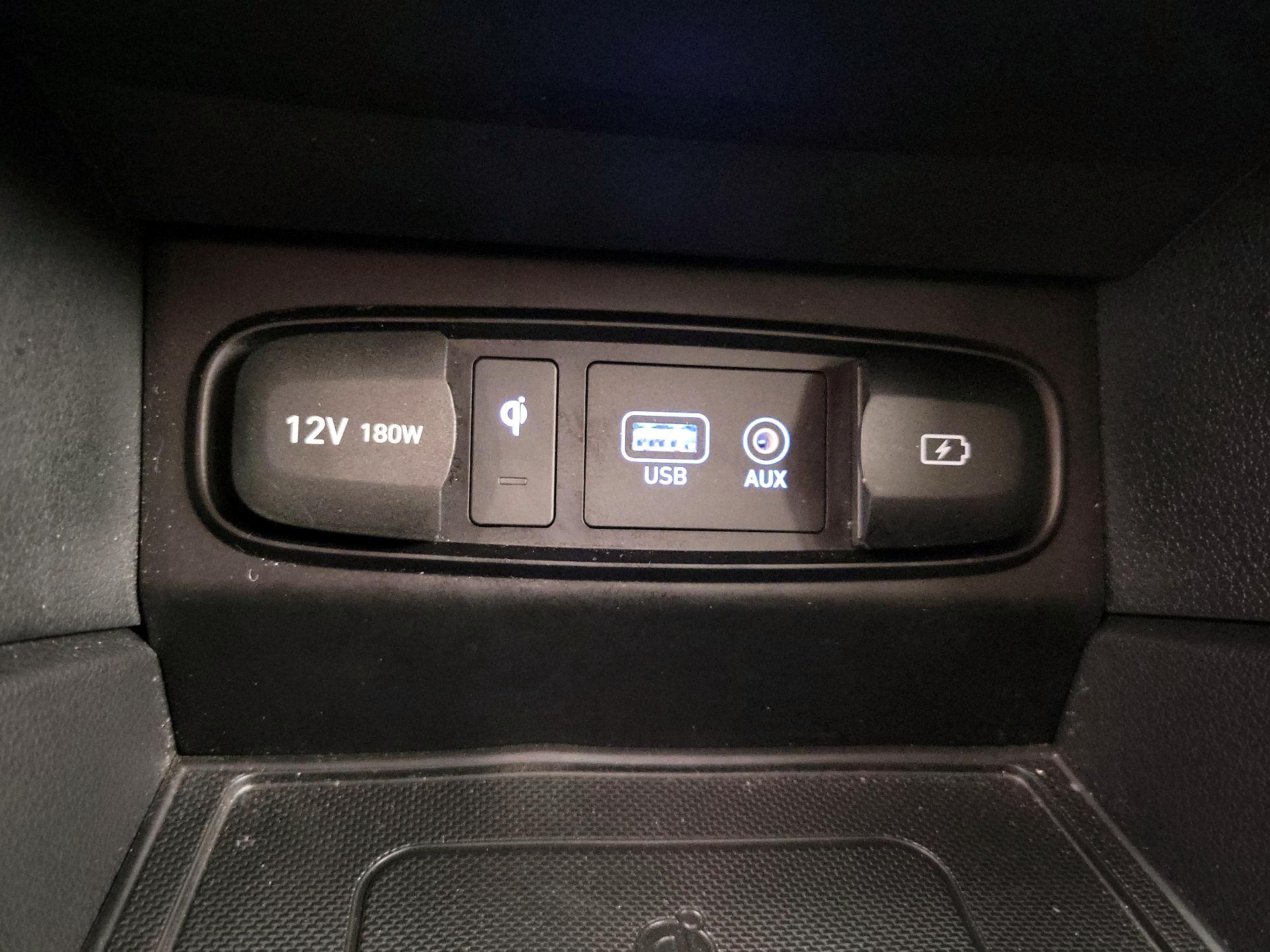 Thumbnail: 2020 Hyundai Santa Fe - 19