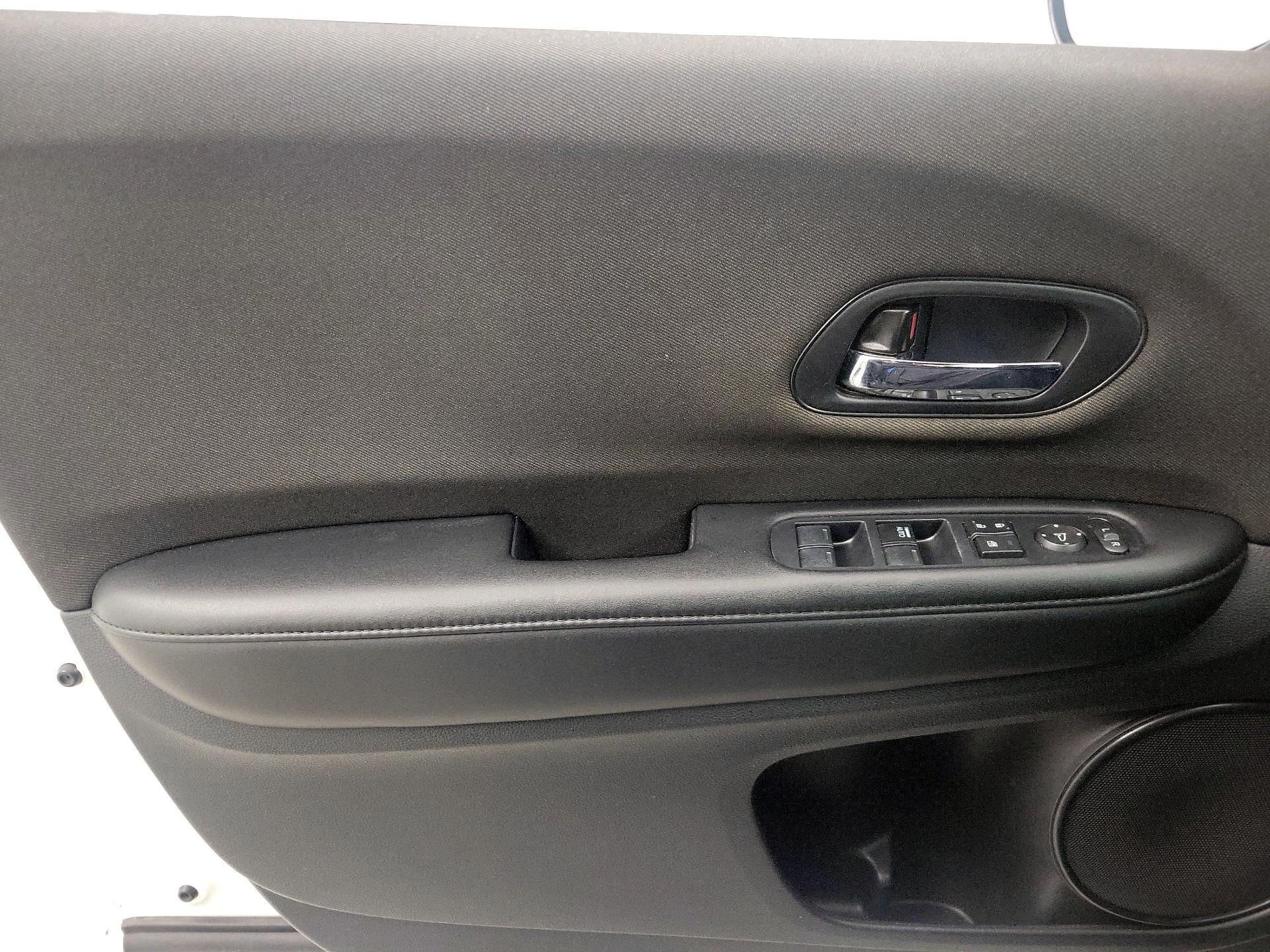 Thumbnail: 2022 Honda HR-V - 12