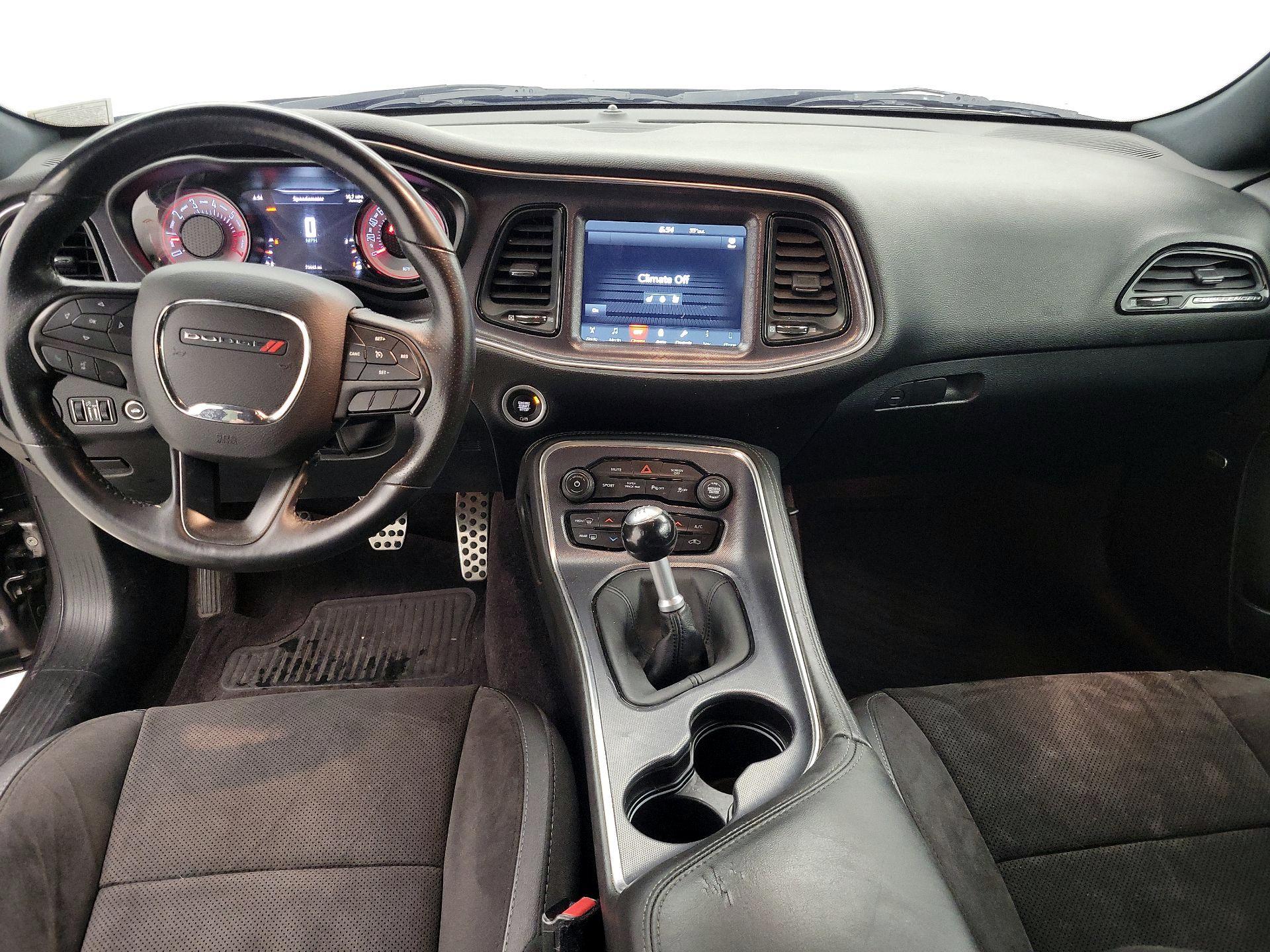 Thumbnail: 2018 Dodge Challenger - 9