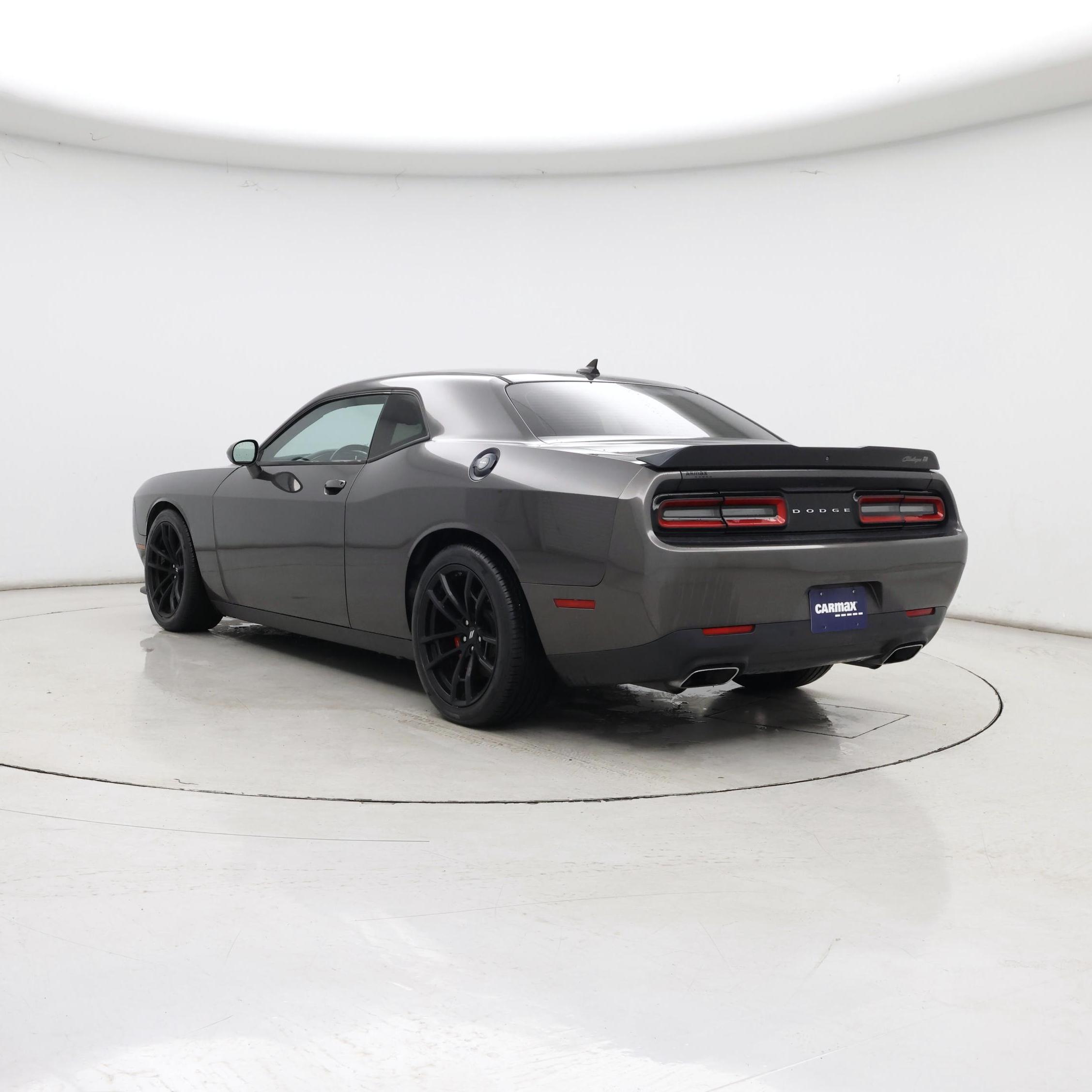 Thumbnail: 2018 Dodge Challenger - 2
