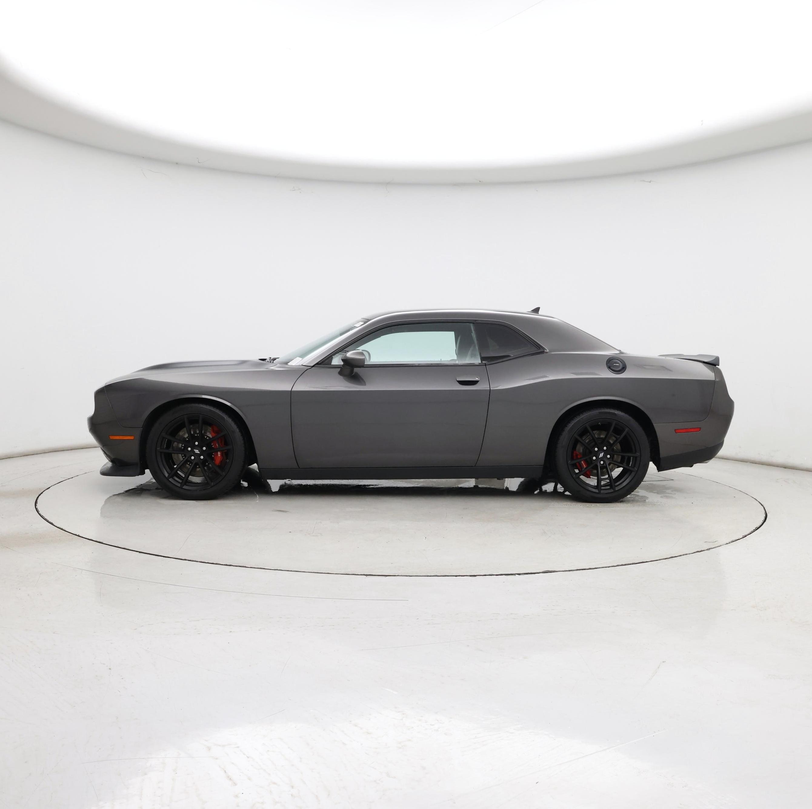 Thumbnail: 2018 Dodge Challenger - 3
