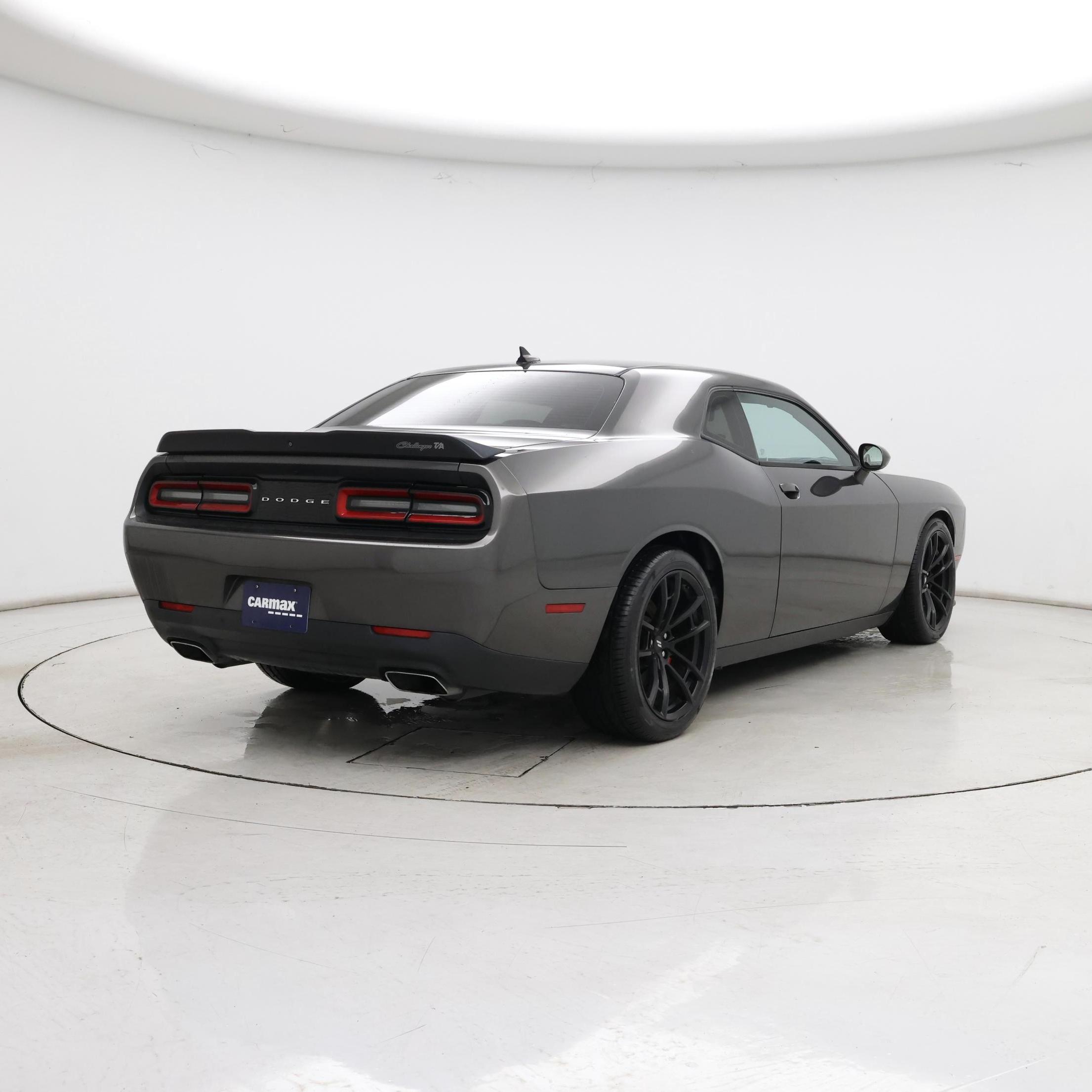 Thumbnail: 2018 Dodge Challenger - 8