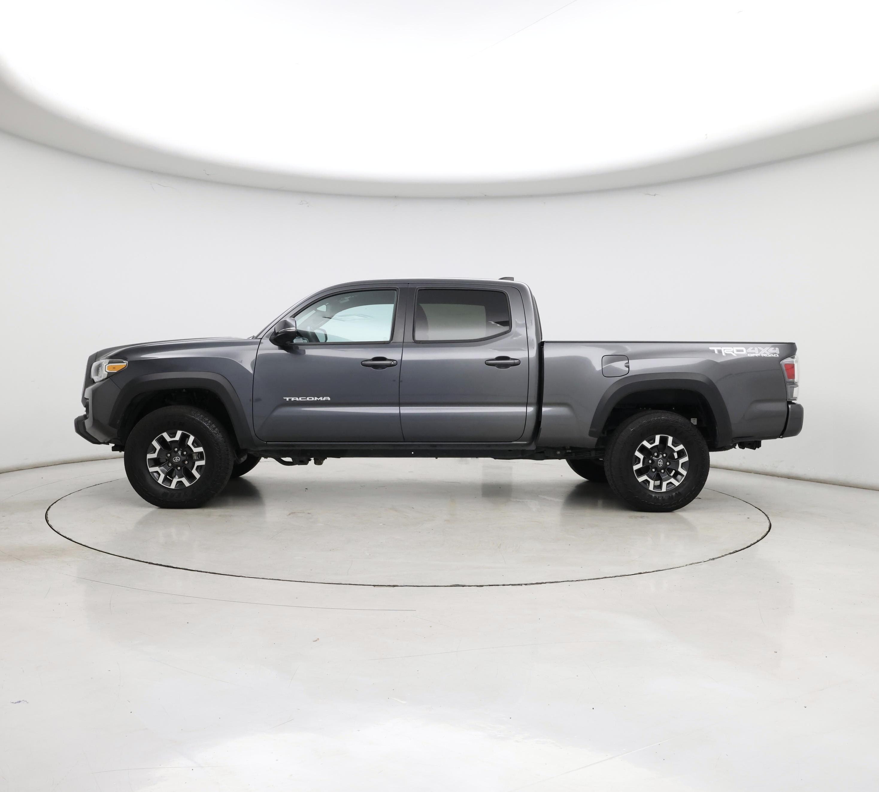 Thumbnail: 2023 Toyota Tacoma - 3