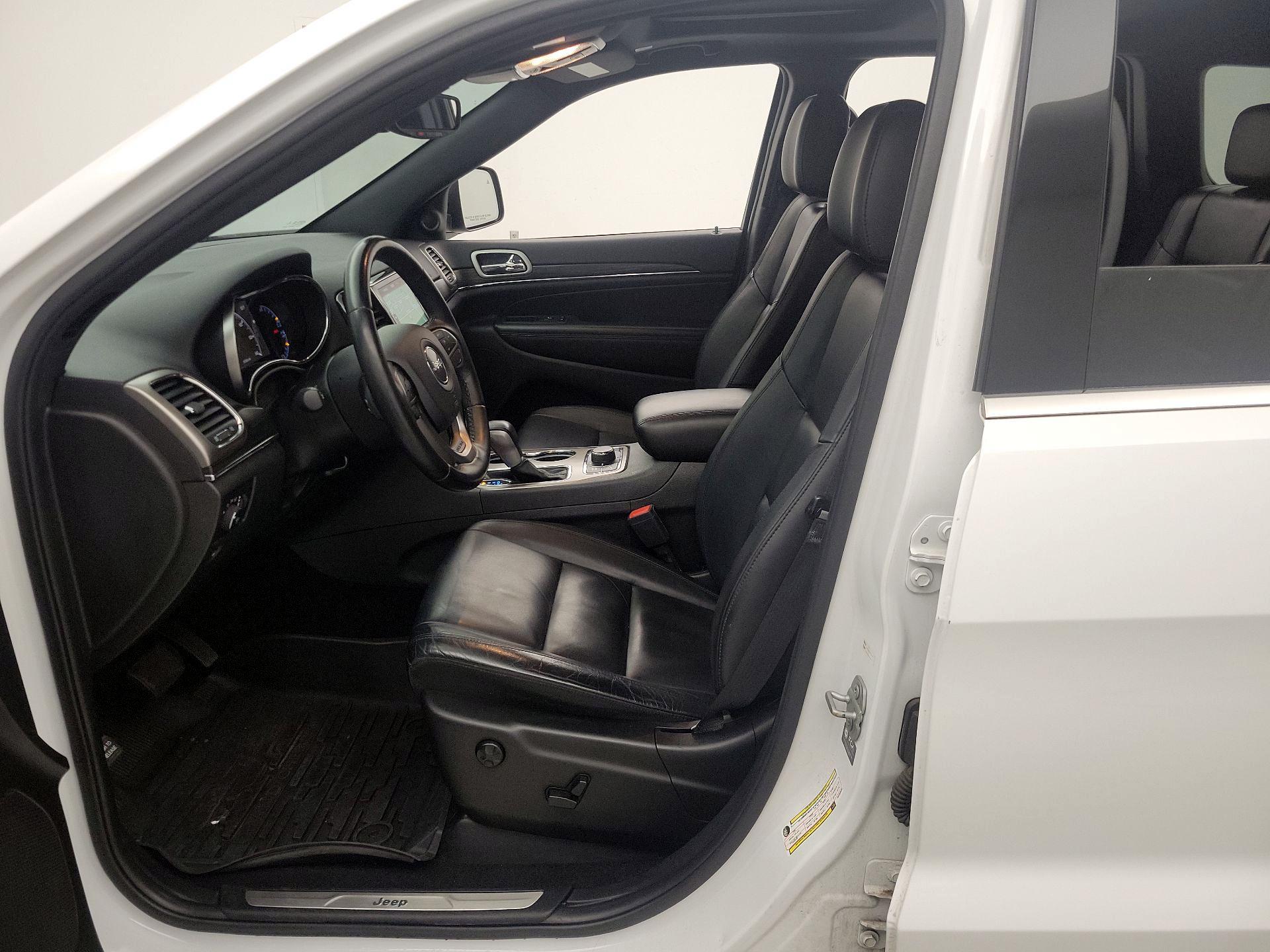 Thumbnail: 2021 Jeep Grand Cherokee - 11