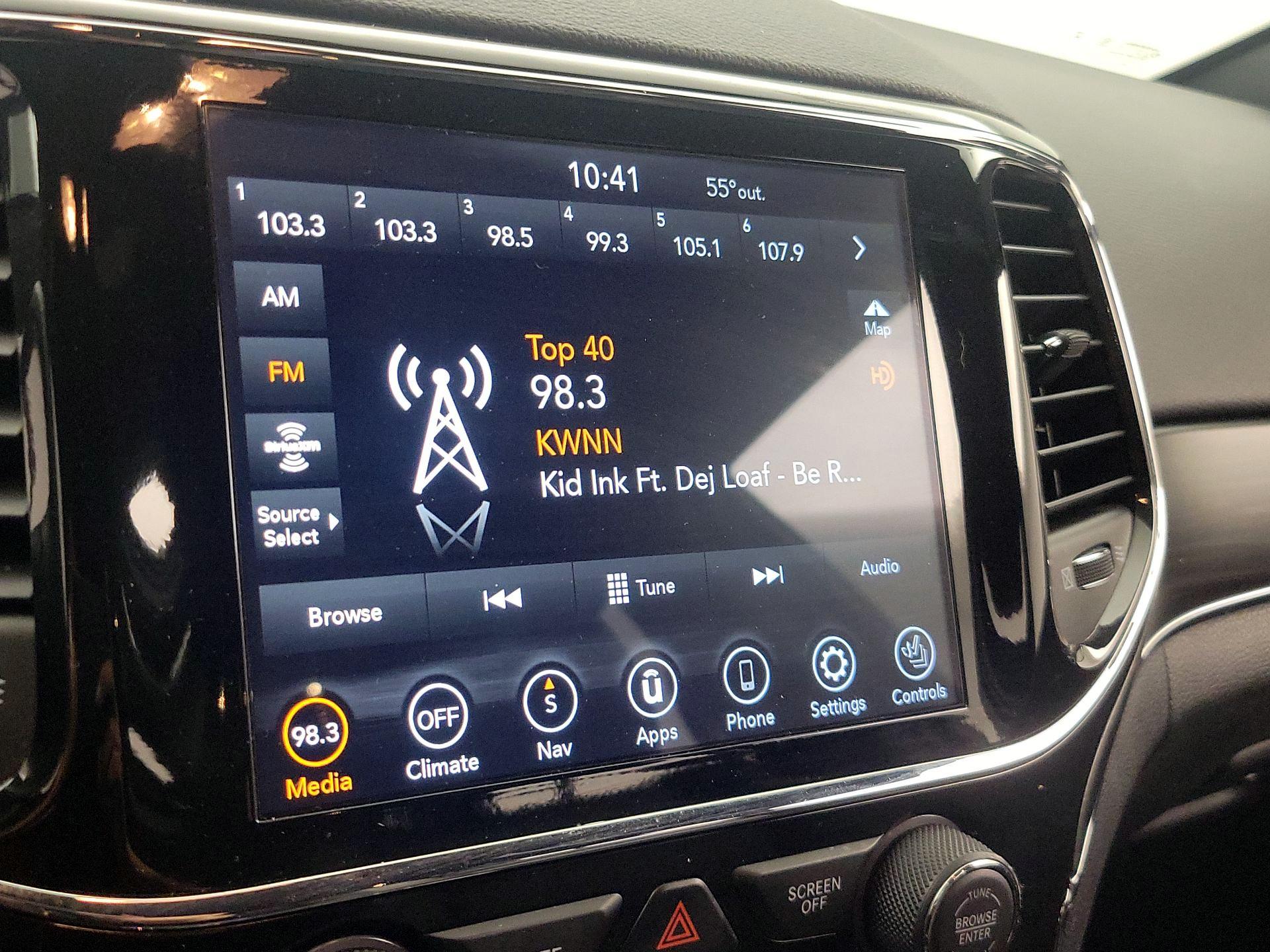 Thumbnail: 2021 Jeep Grand Cherokee - 16