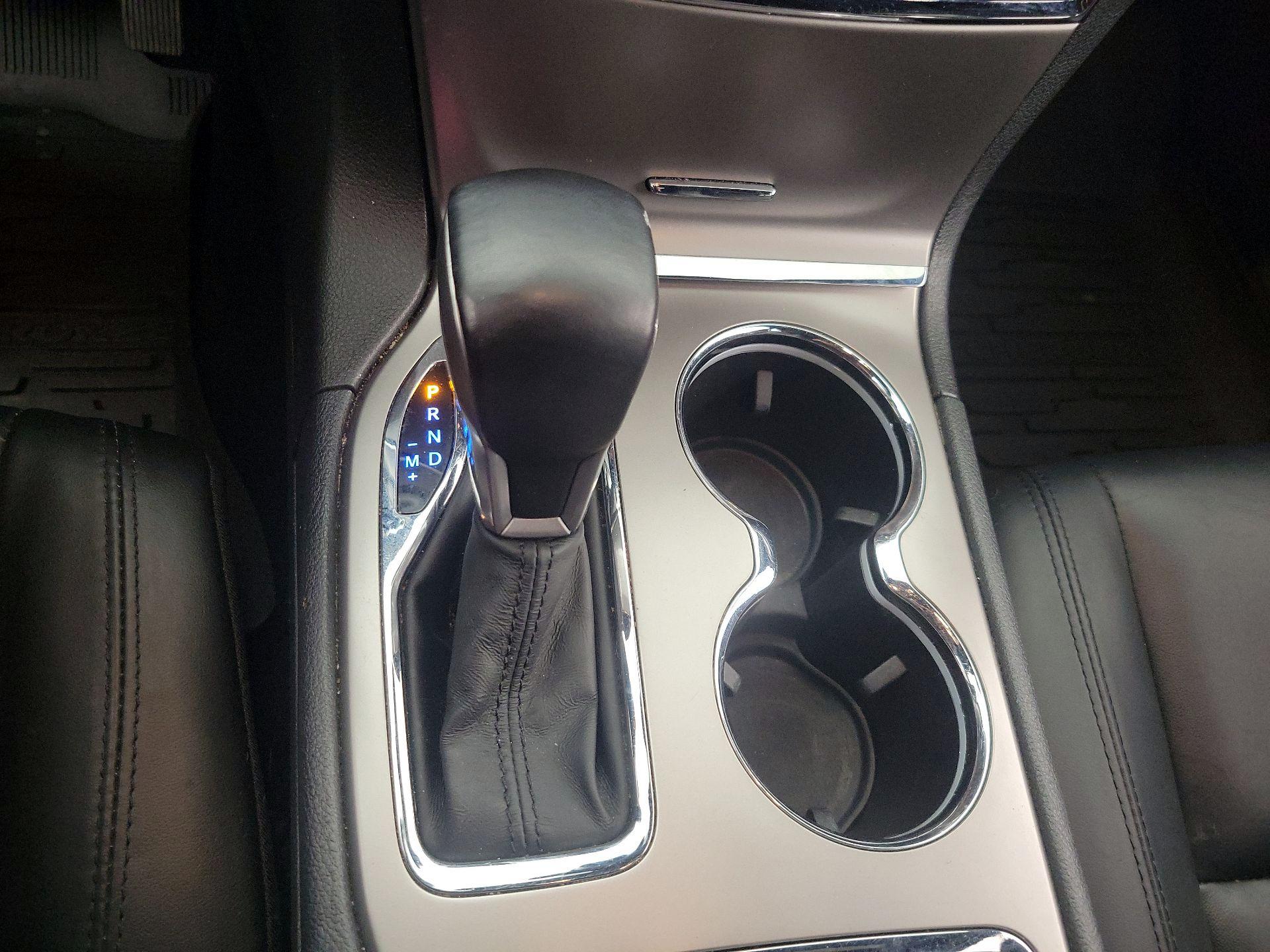 Thumbnail: 2021 Jeep Grand Cherokee - 18