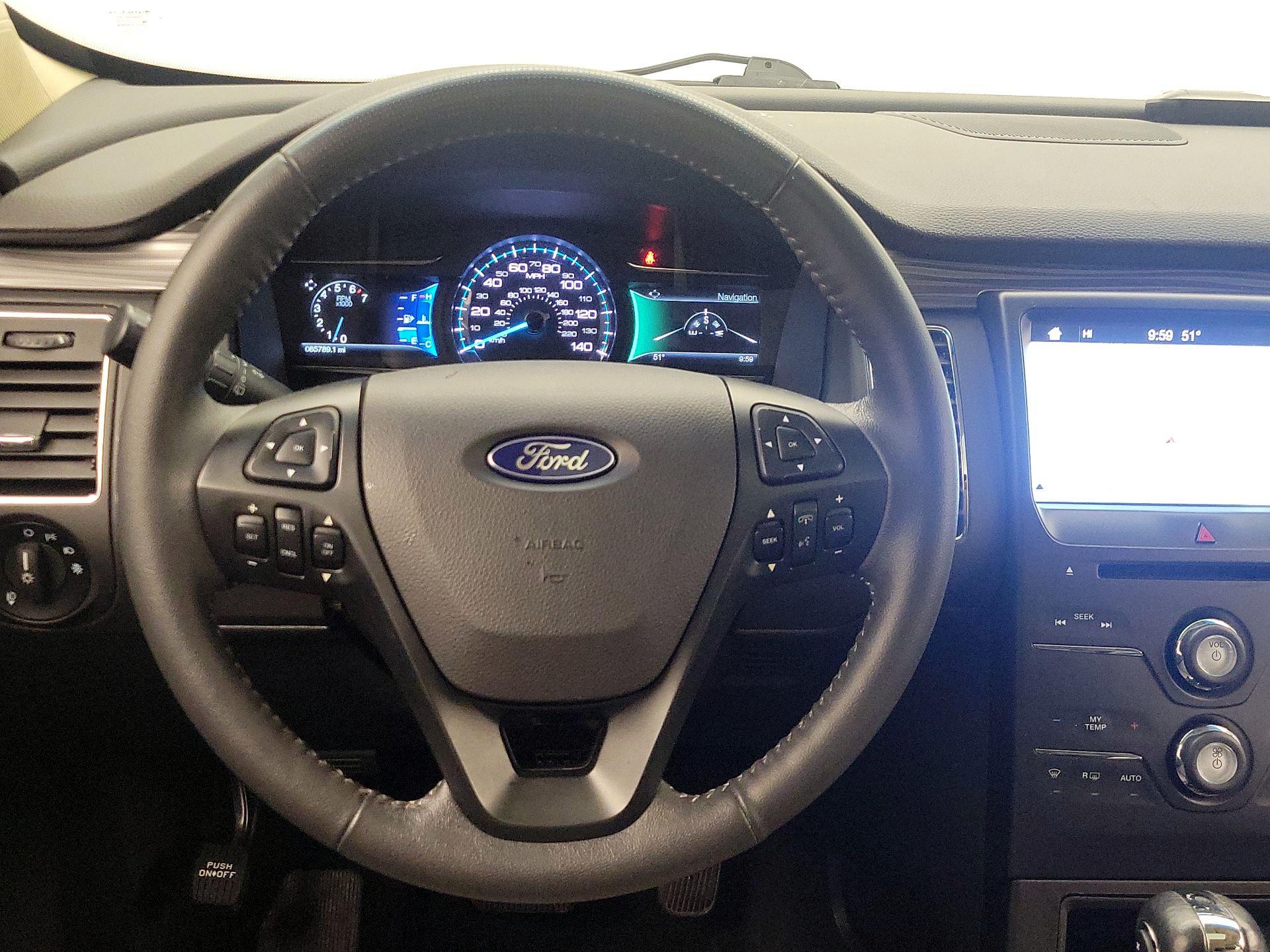 Thumbnail: 2019 Ford Flex - 10