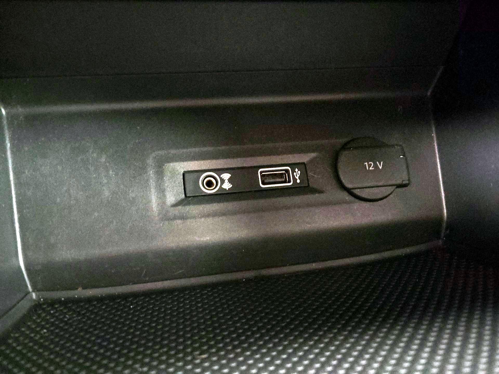 Thumbnail: 2019 Volkswagen Atlas - 19