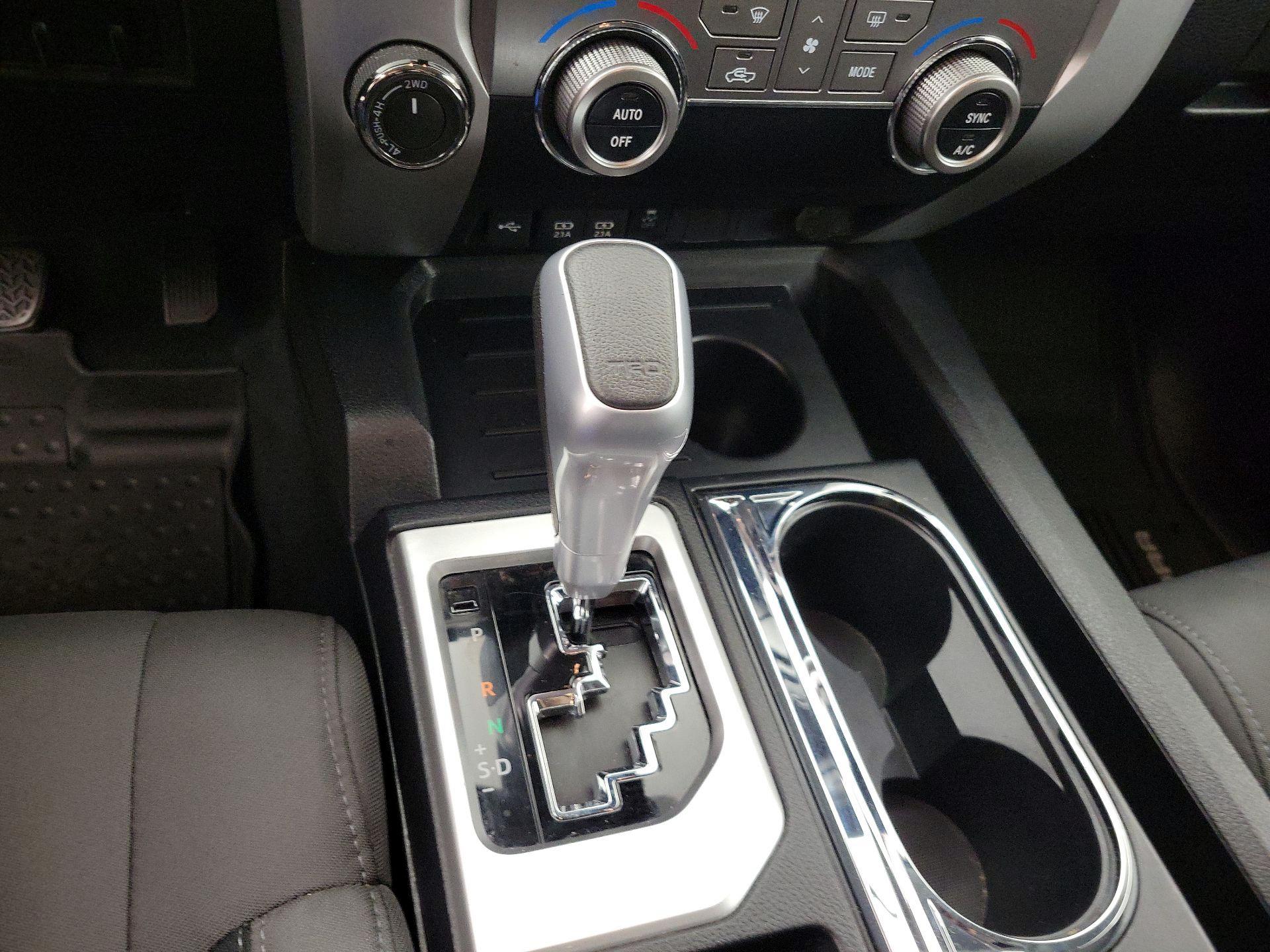 Thumbnail: 2021 Toyota Tundra - 17