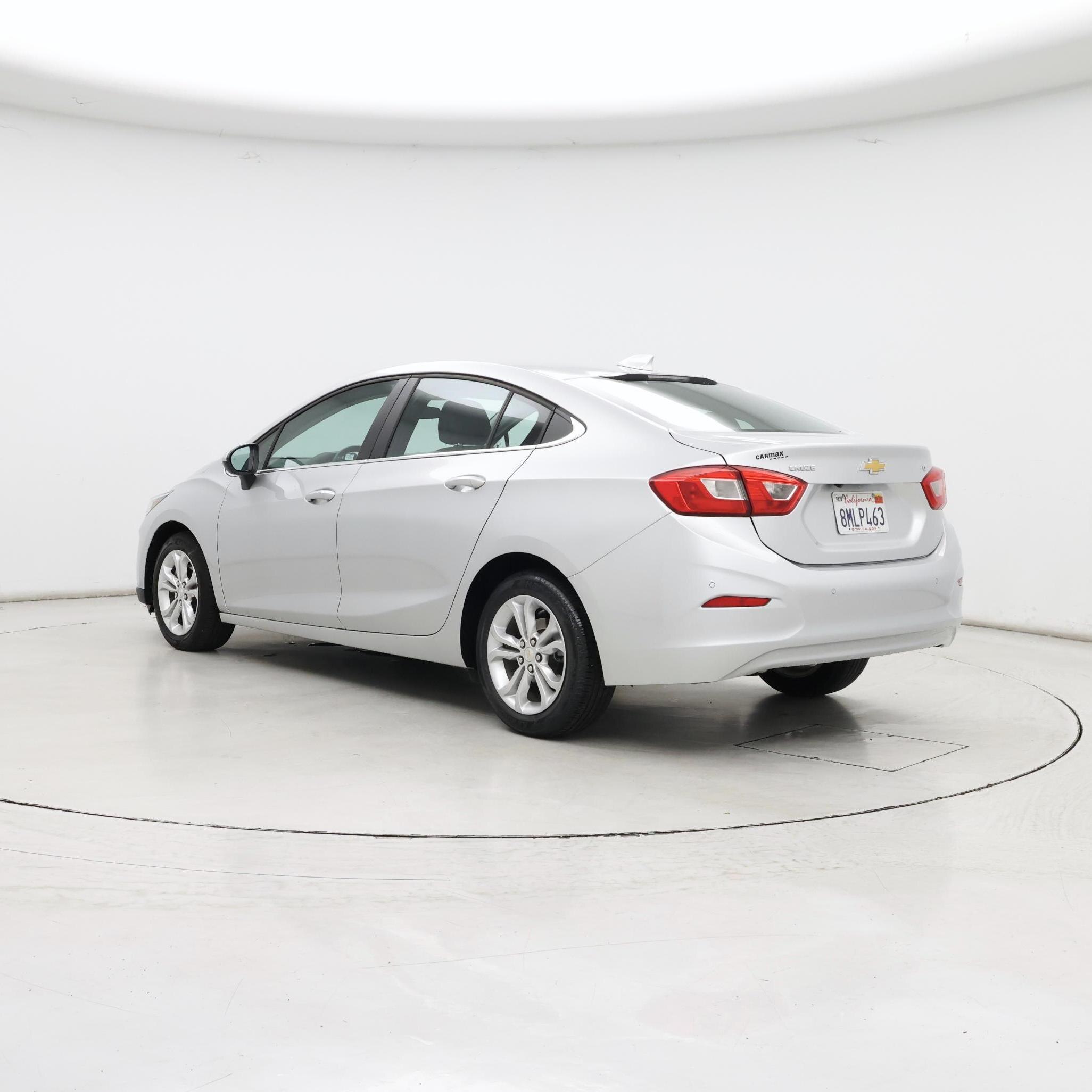 Thumbnail: 2019 Chevrolet Cruze - 2