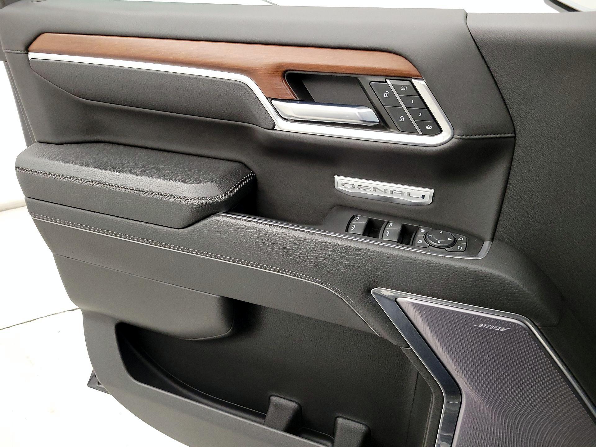 Thumbnail: 2023 GMC Sierra 1500 - 12