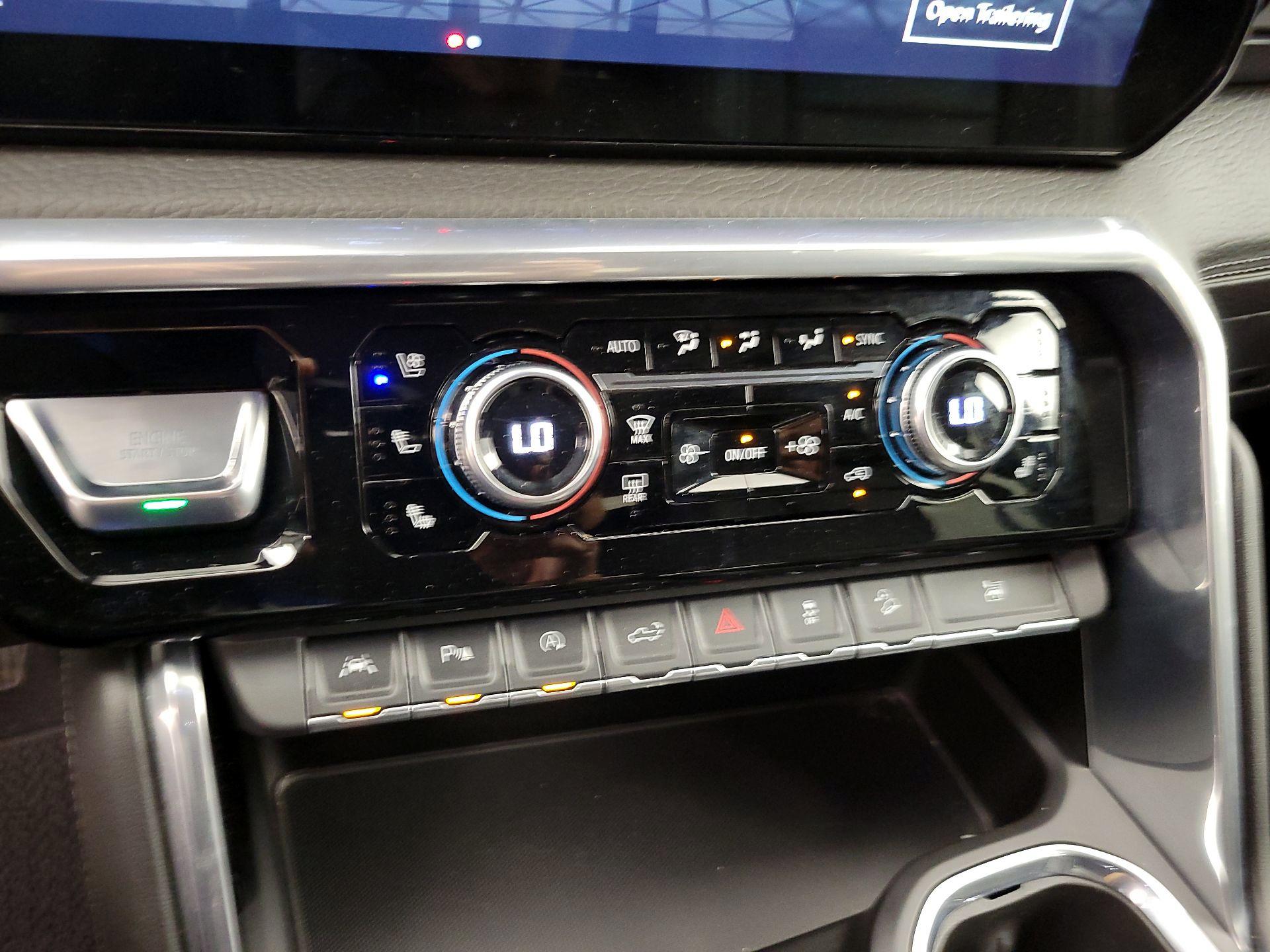 Thumbnail: 2023 GMC Sierra 1500 - 17