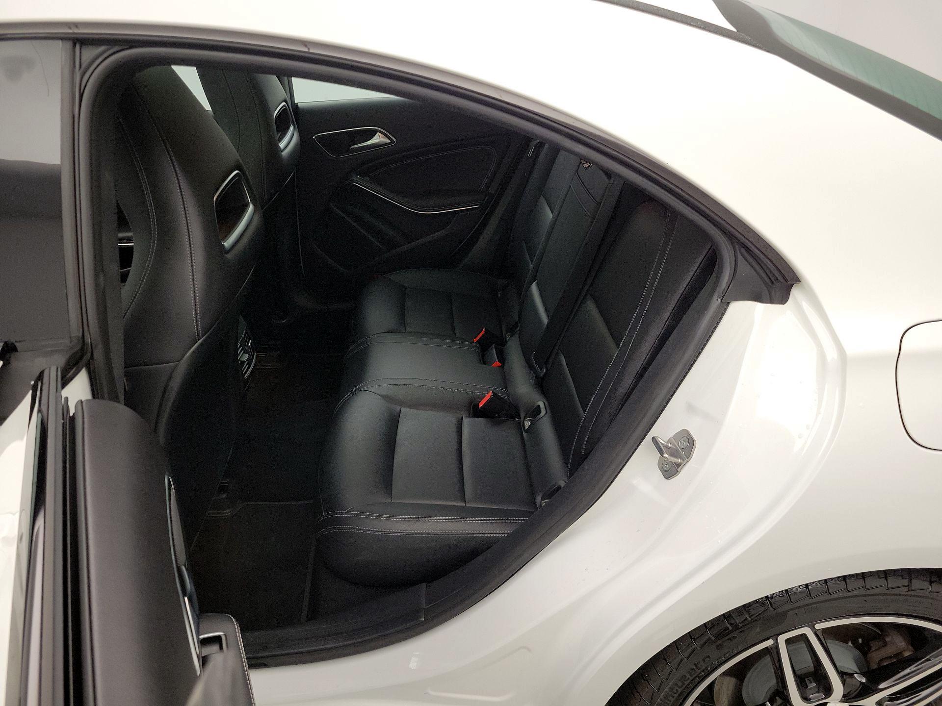 Thumbnail: 2019 Mercedes-Benz CLA - 20