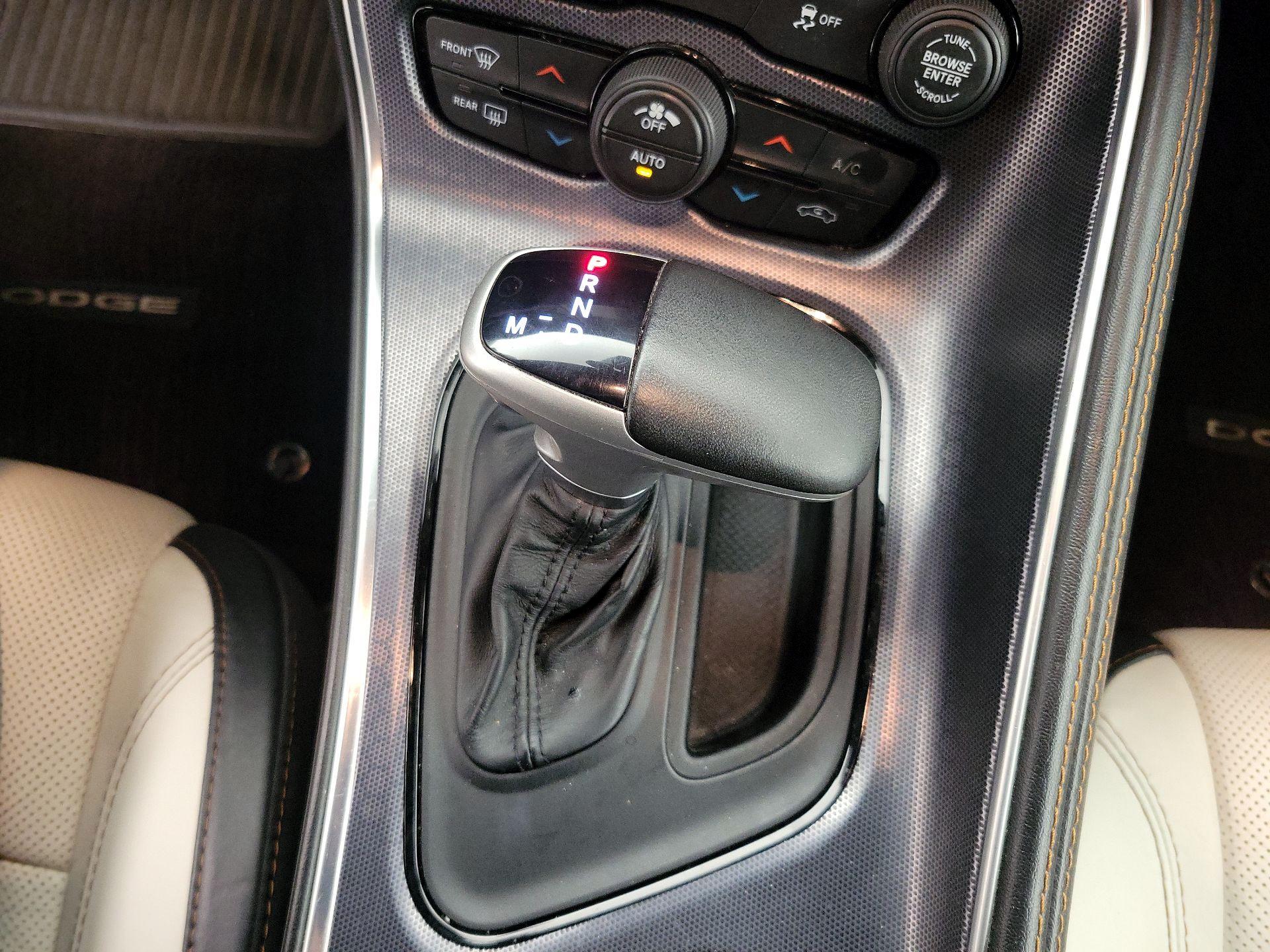 Thumbnail: 2016 Dodge Challenger - 17