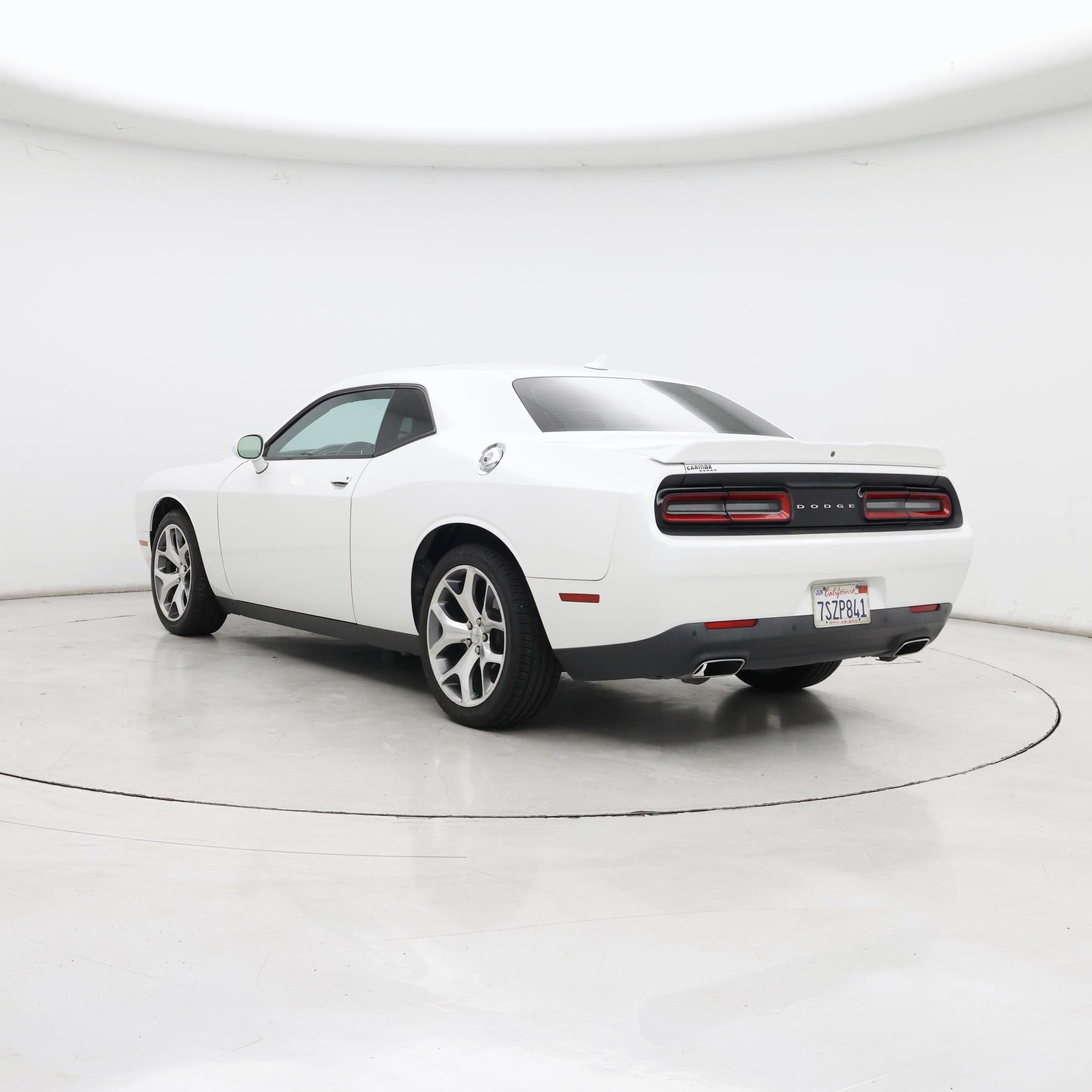 Thumbnail: 2016 Dodge Challenger - 2