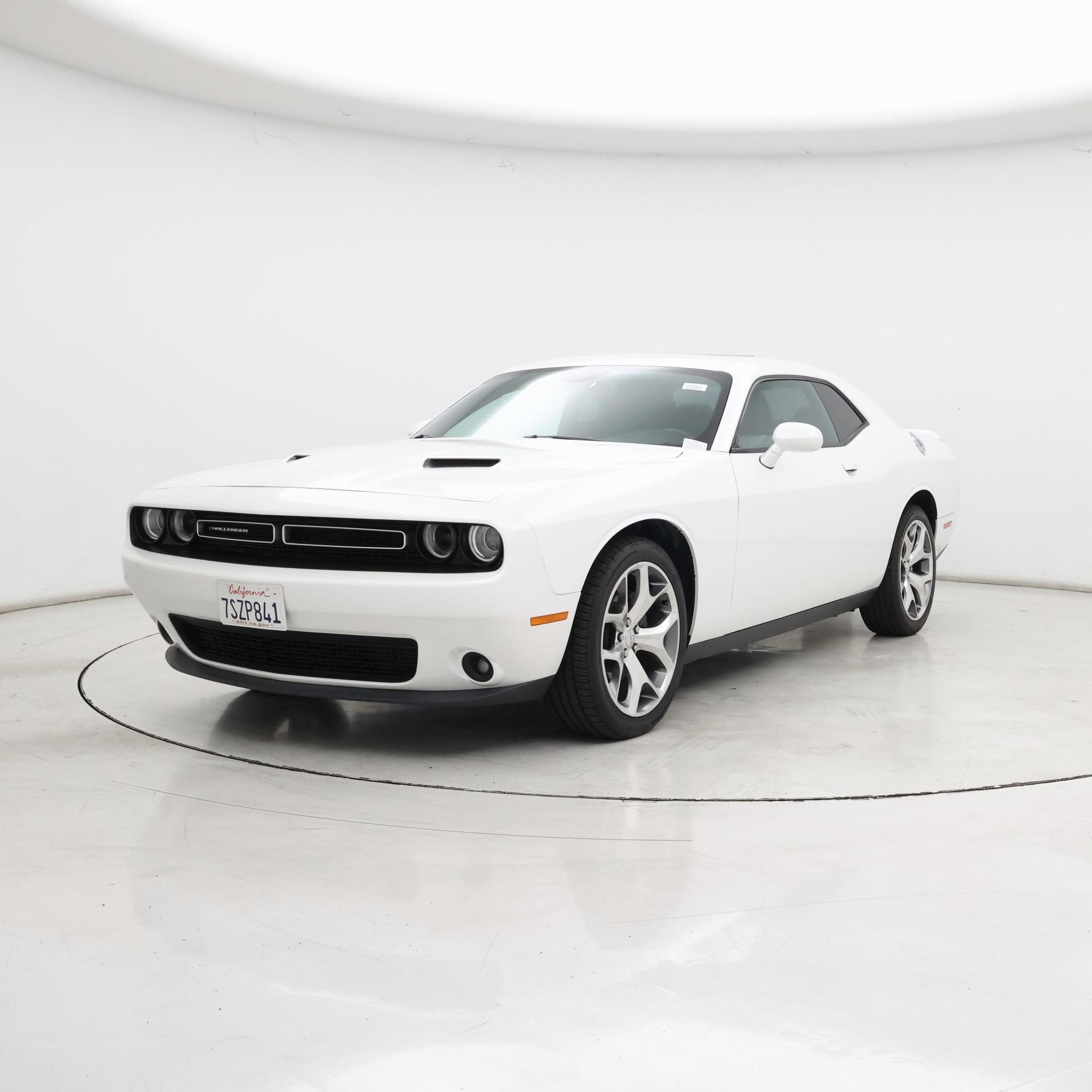 Thumbnail: 2016 Dodge Challenger - 4