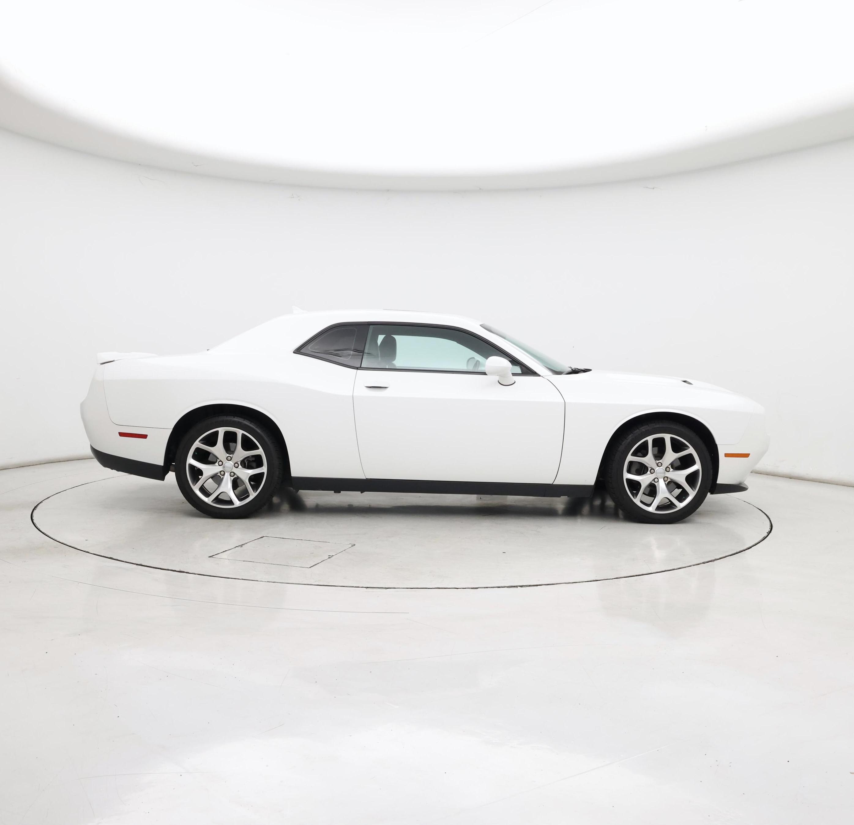 Thumbnail: 2016 Dodge Challenger - 7