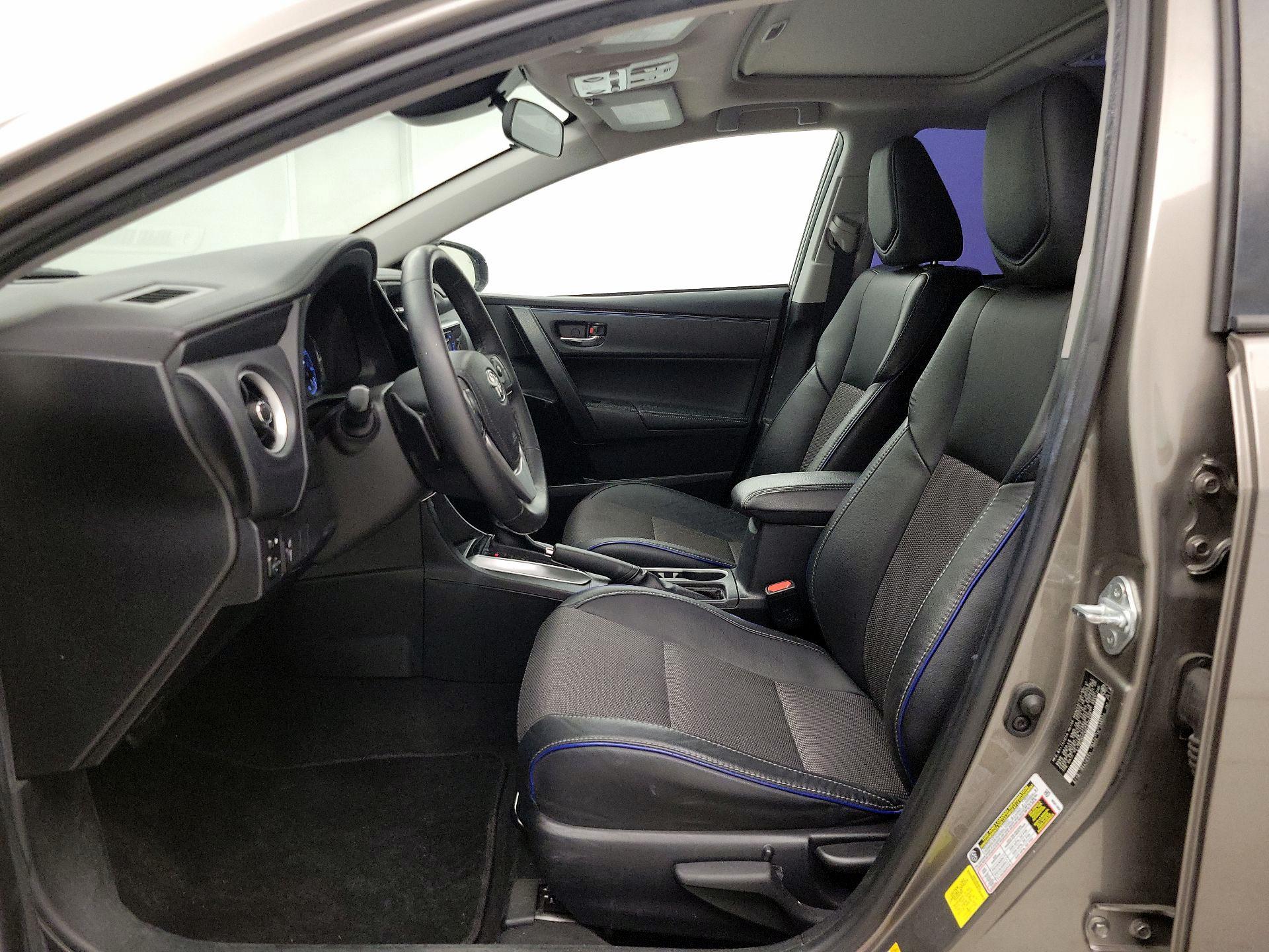 Thumbnail: 2017 Toyota Corolla - 11