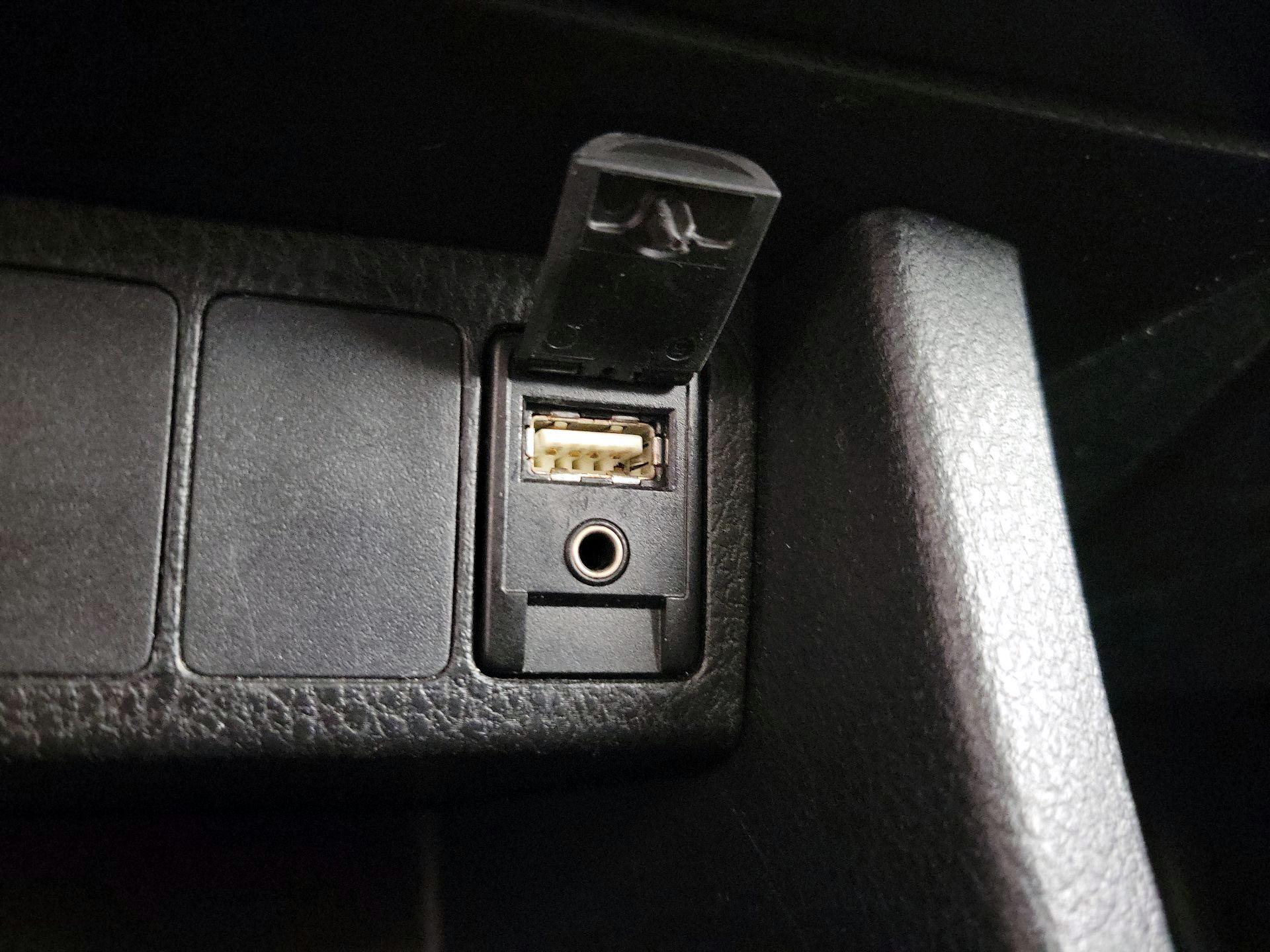 Thumbnail: 2017 Toyota Corolla - 18