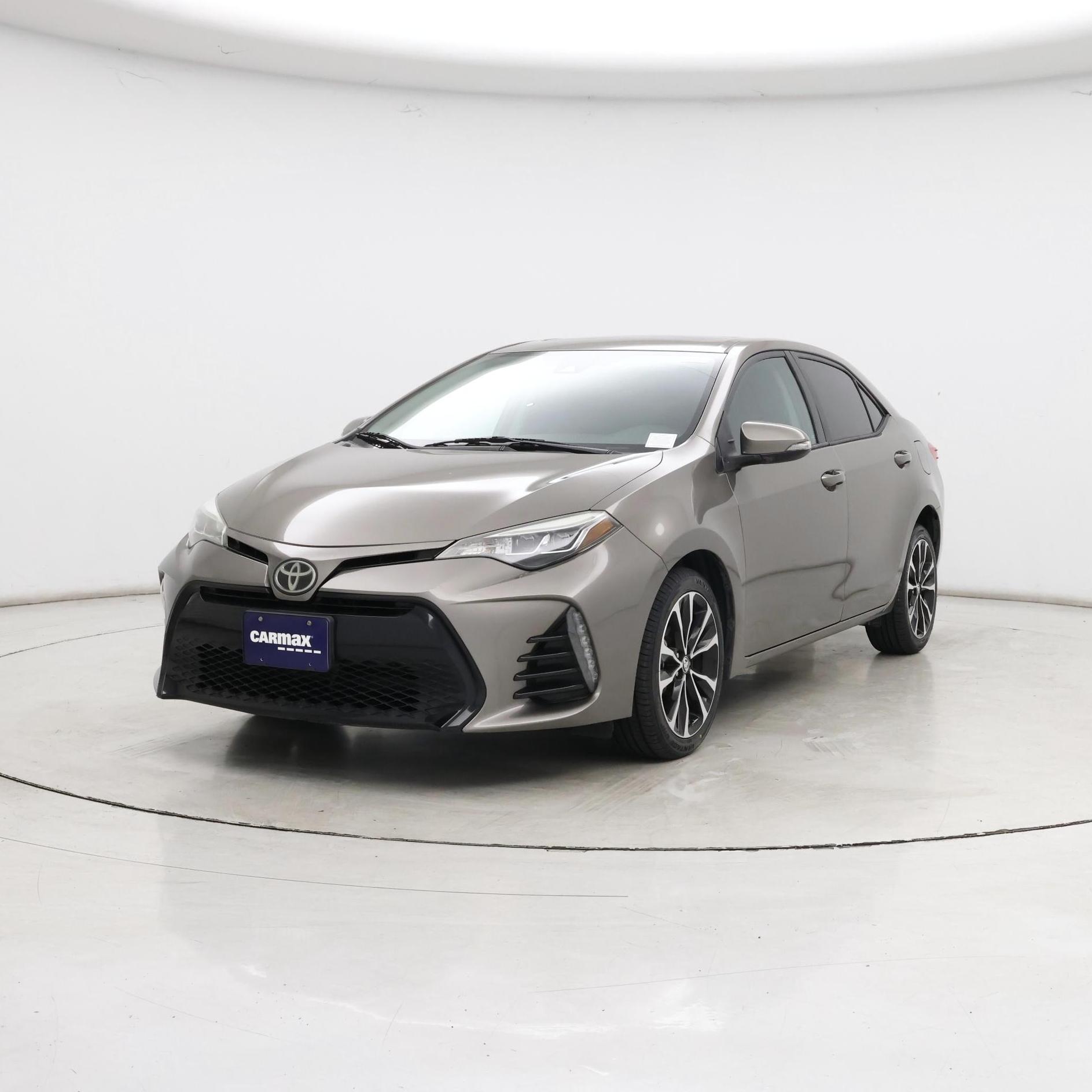 Thumbnail: 2017 Toyota Corolla - 4