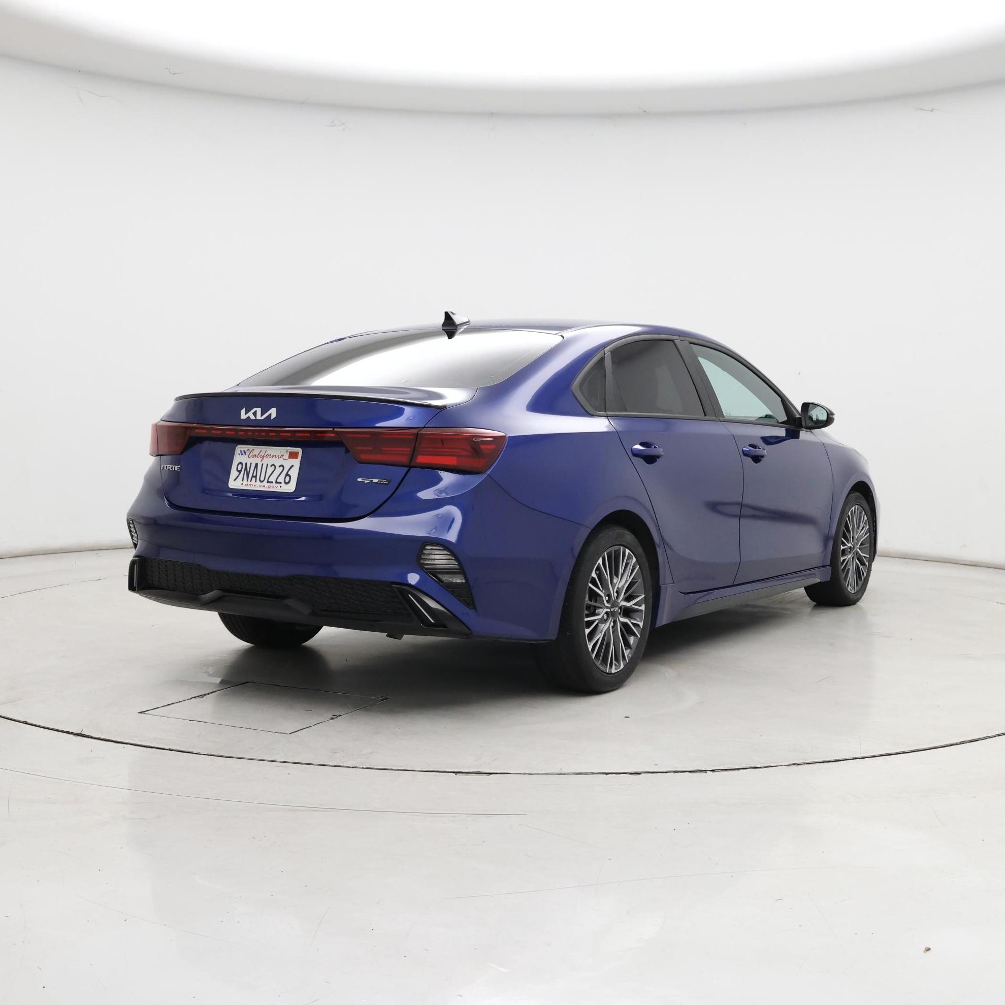 Thumbnail: 2024 Kia Forte - 8