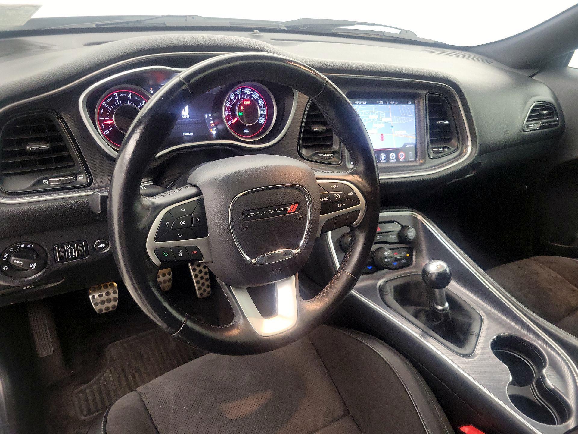 Thumbnail: 2015 Dodge Challenger - 9