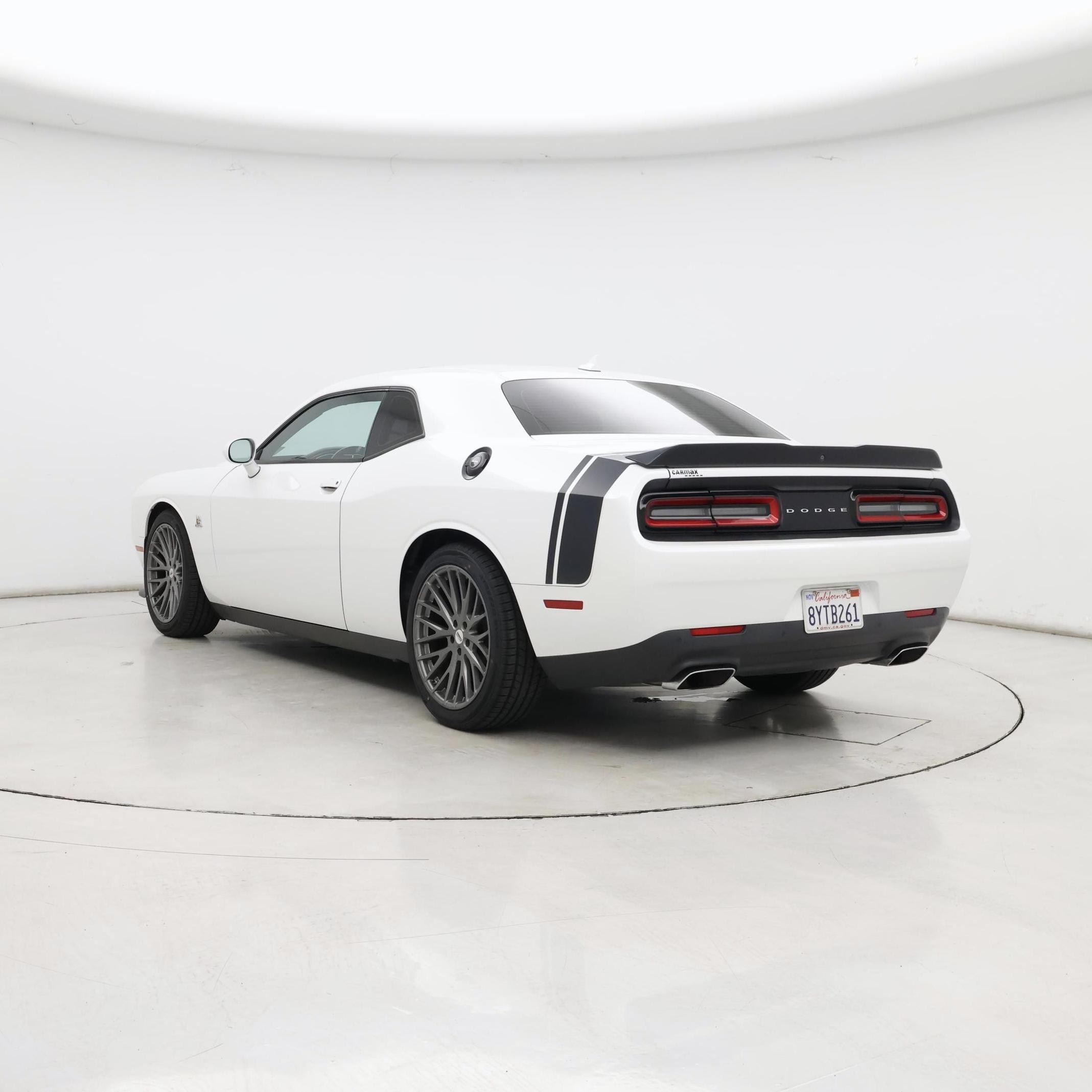 Thumbnail: 2015 Dodge Challenger - 2