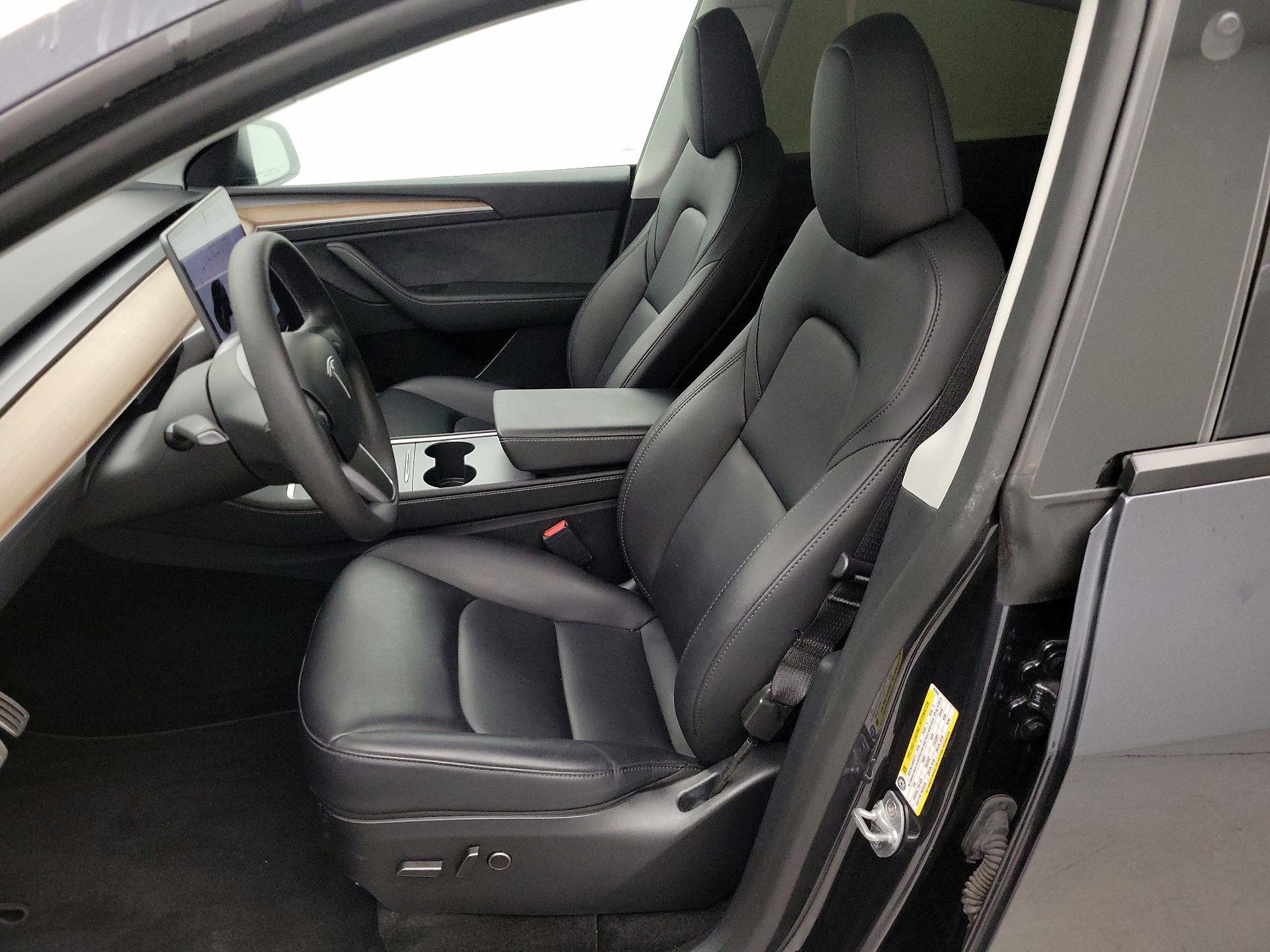 Thumbnail: 2024 Tesla Model Y - 11