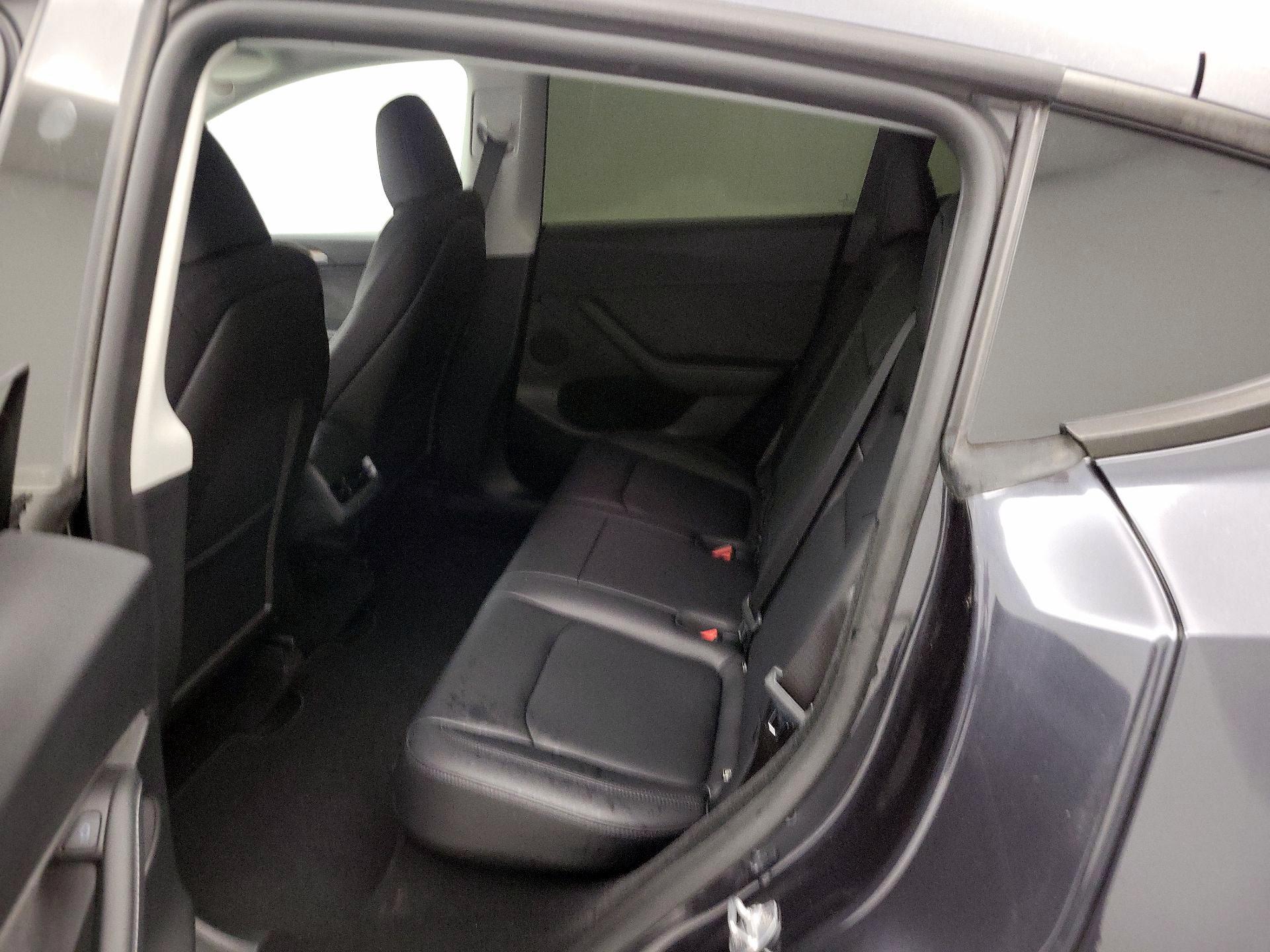 Thumbnail: 2024 Tesla Model Y - 19