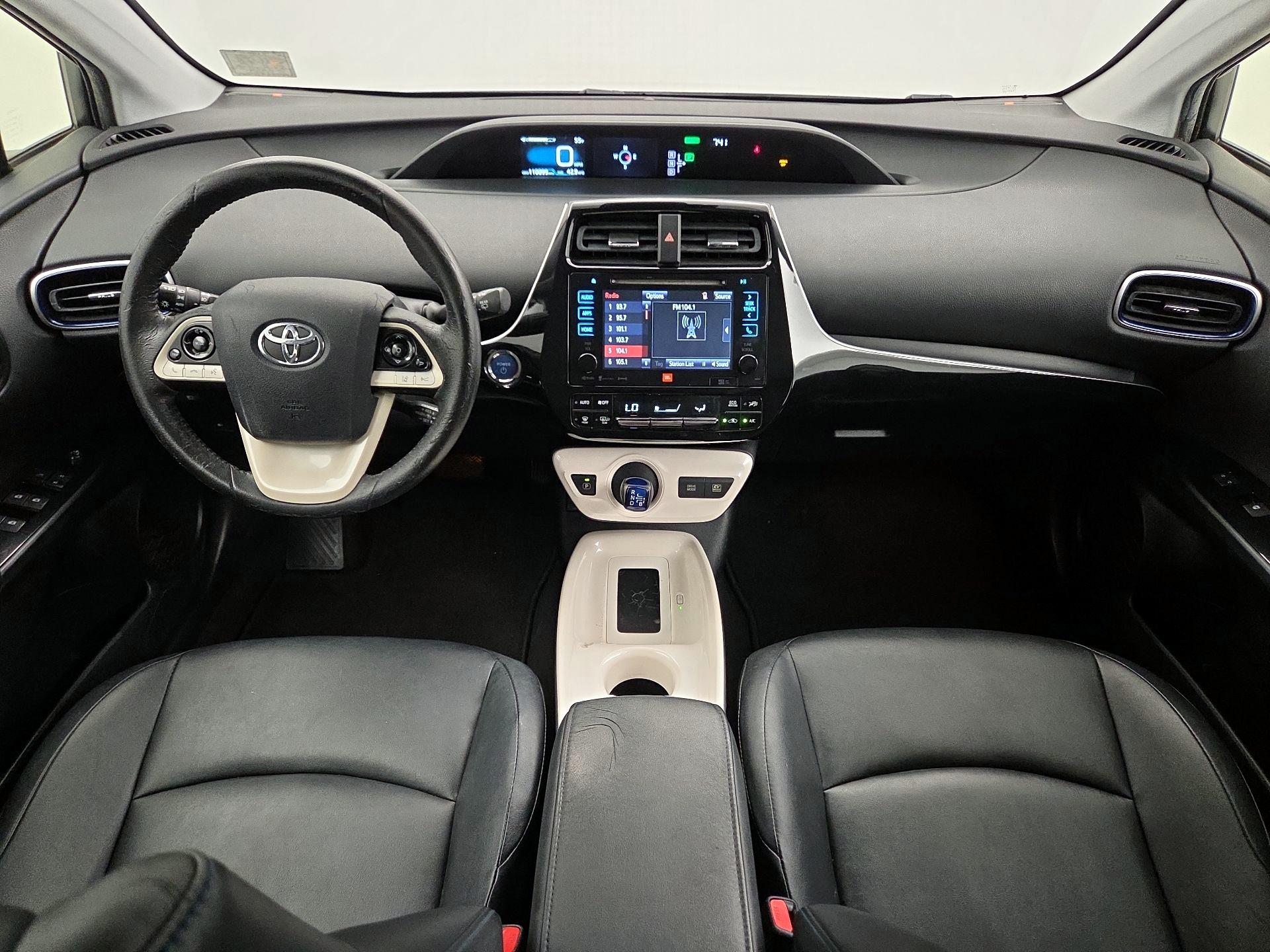 Thumbnail: 2016 Toyota Prius - 9