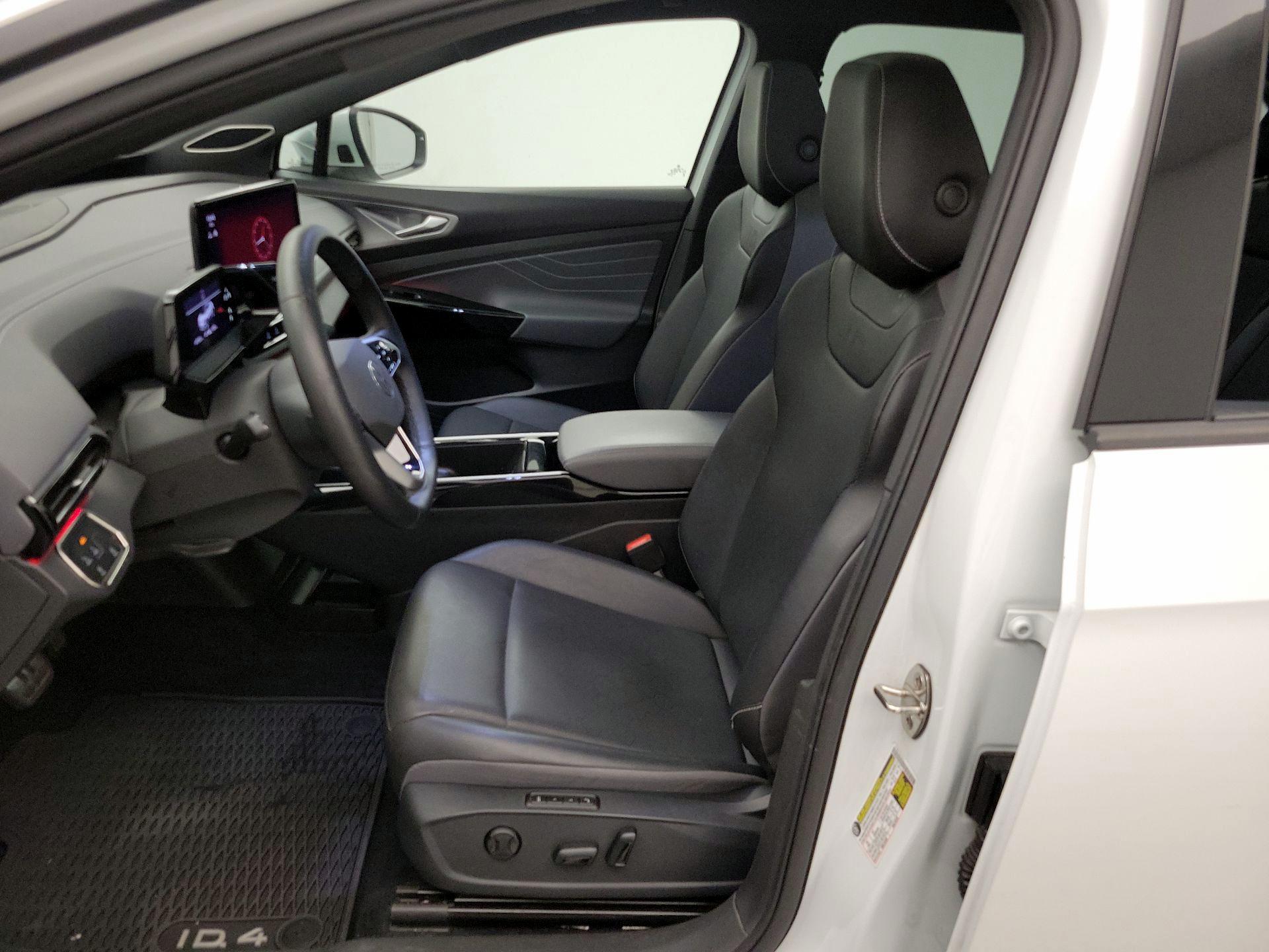 Thumbnail: 2023 Volkswagen ID.4 - 11