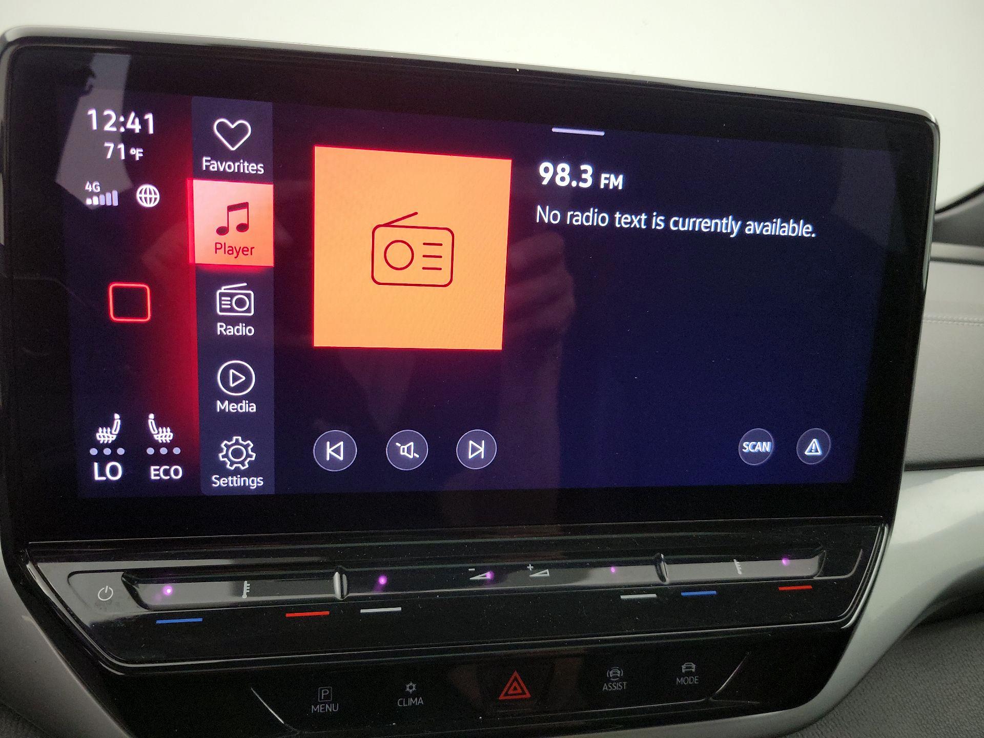 Thumbnail: 2023 Volkswagen ID.4 - 16