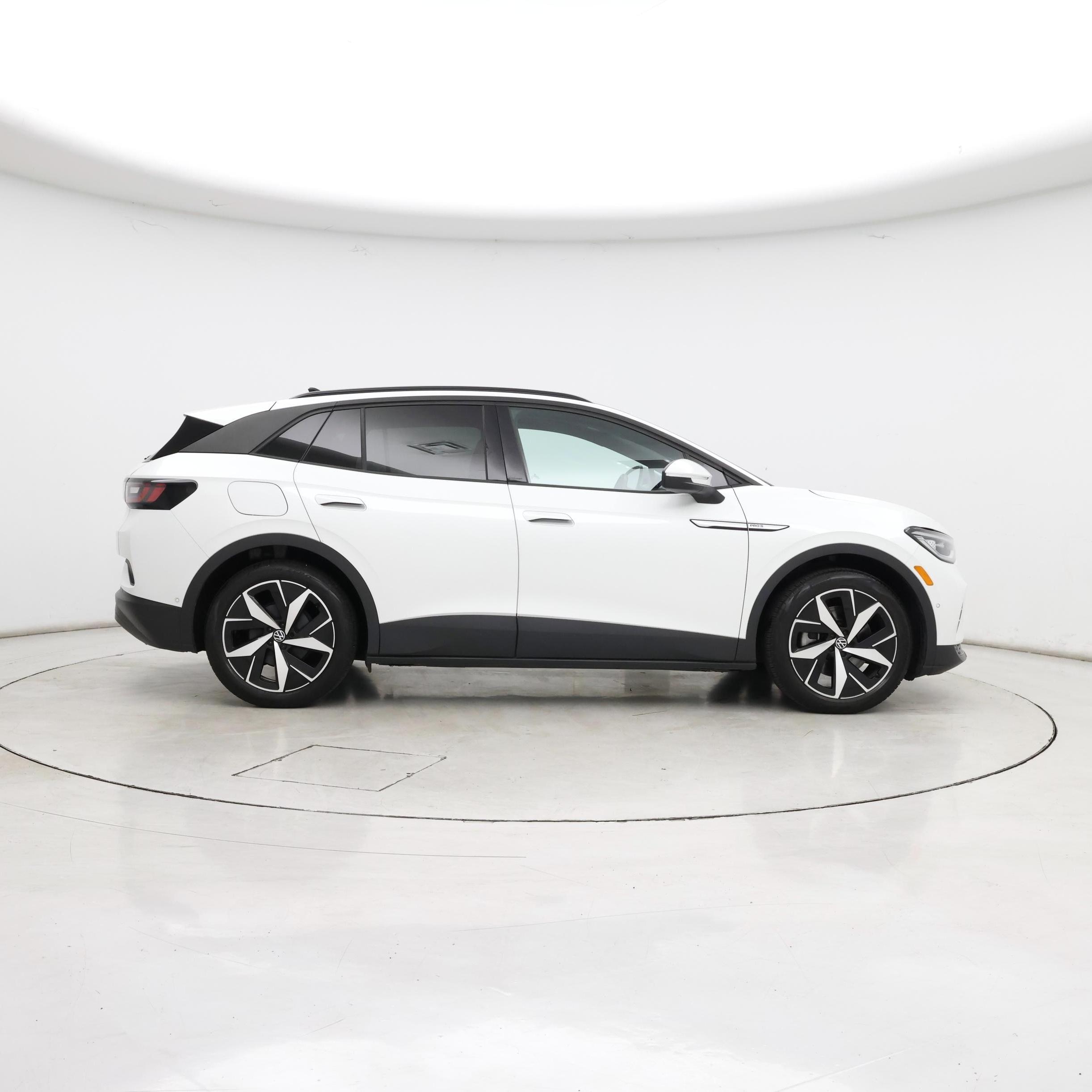 Thumbnail: 2023 Volkswagen ID.4 - 7