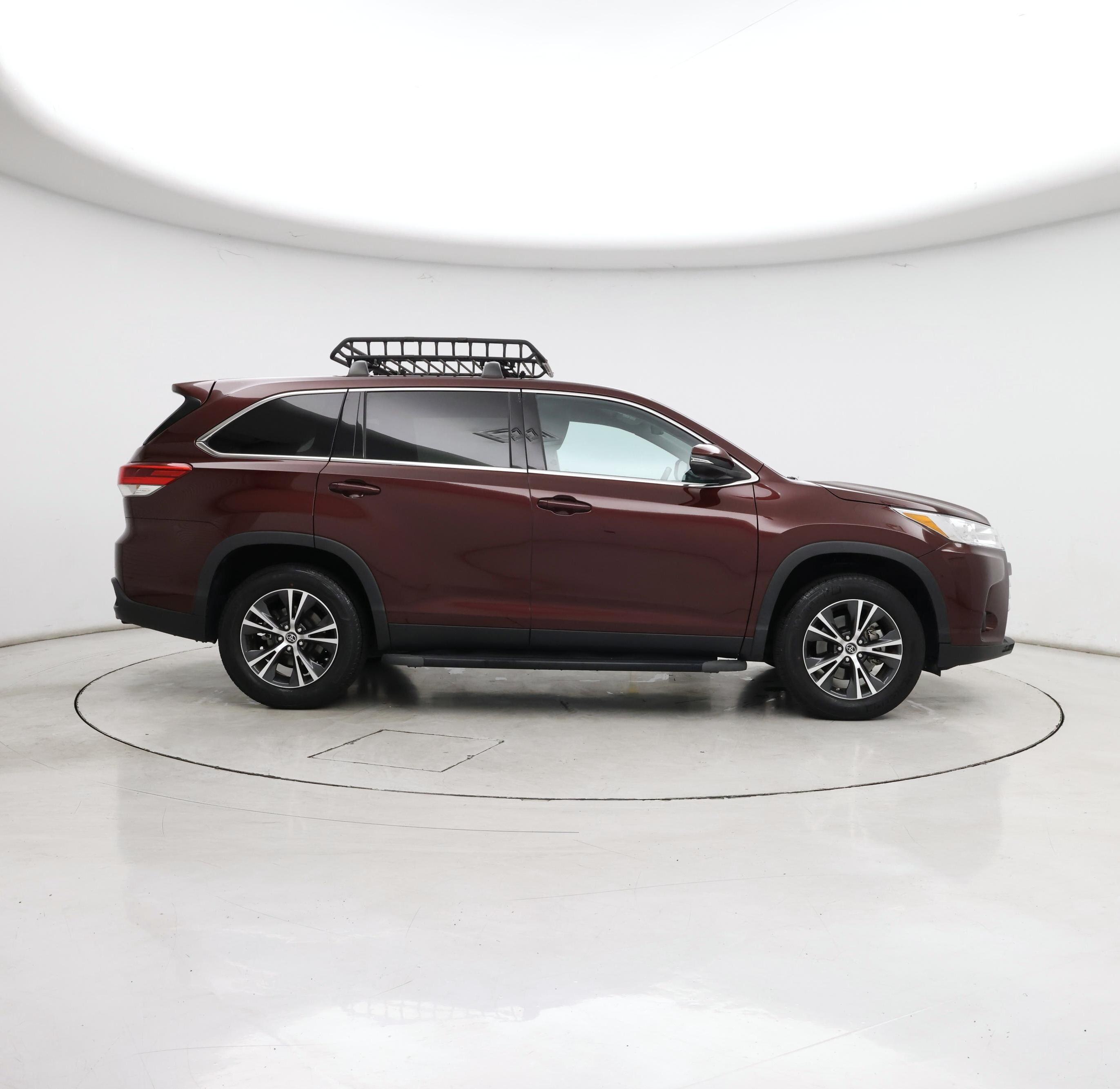 Thumbnail: 2019 Toyota Highlander - 7
