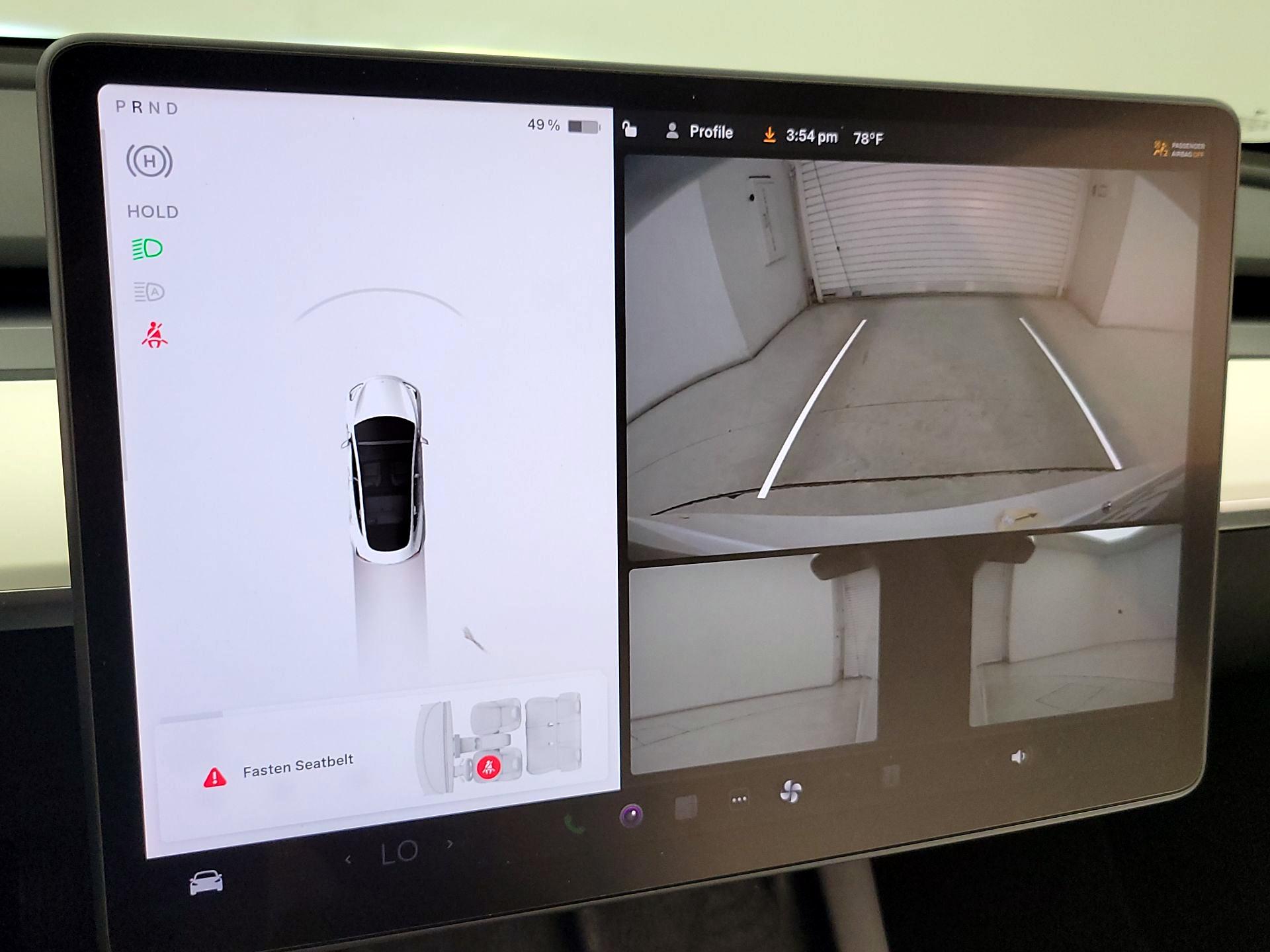 Thumbnail: 2022 Tesla Model 3 - 14