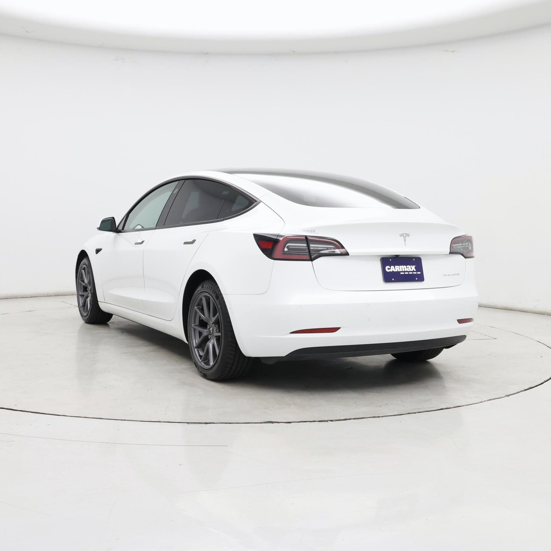 Thumbnail: 2022 Tesla Model 3 - 2