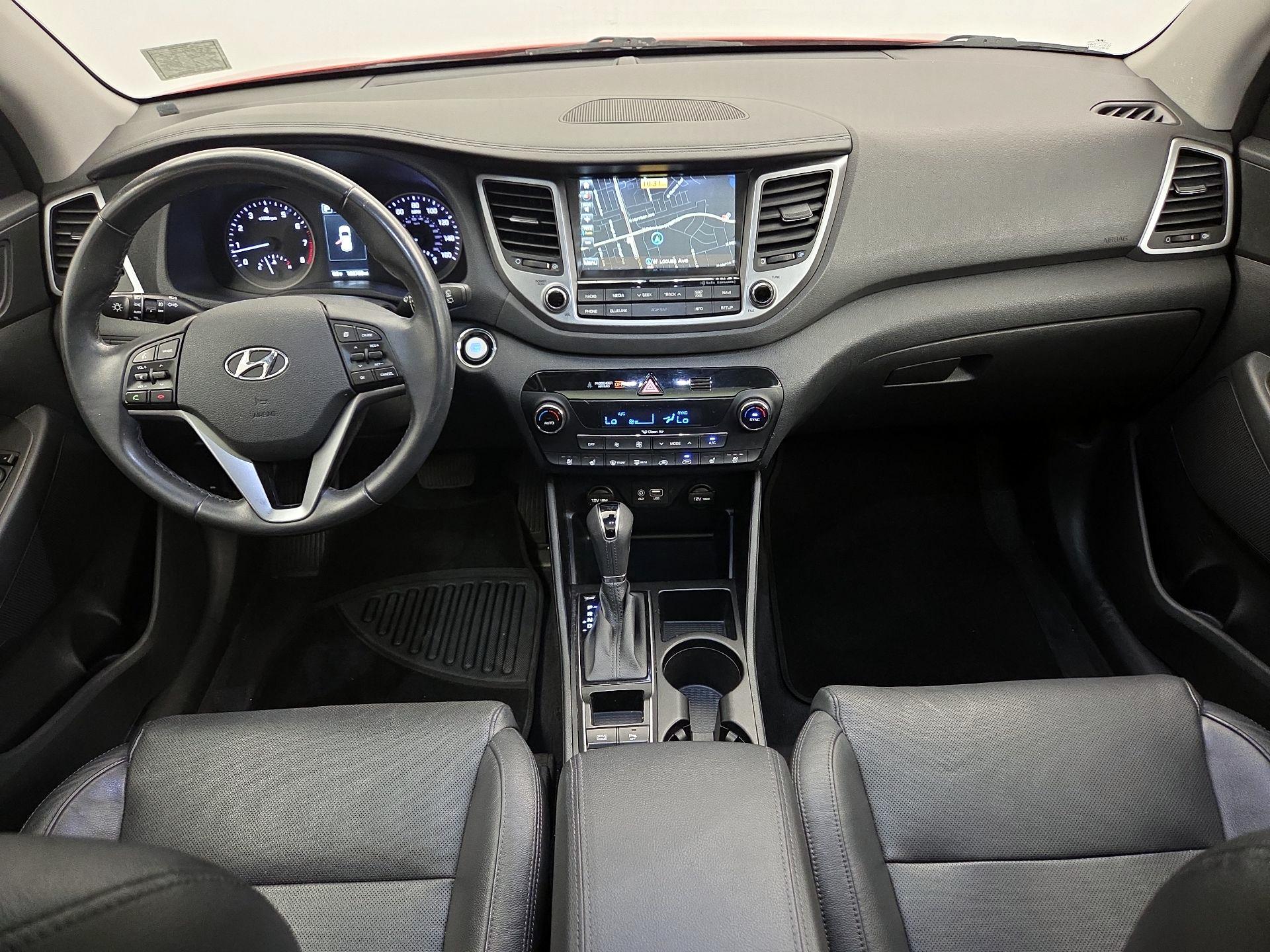 Thumbnail: 2016 Hyundai Tucson - 9