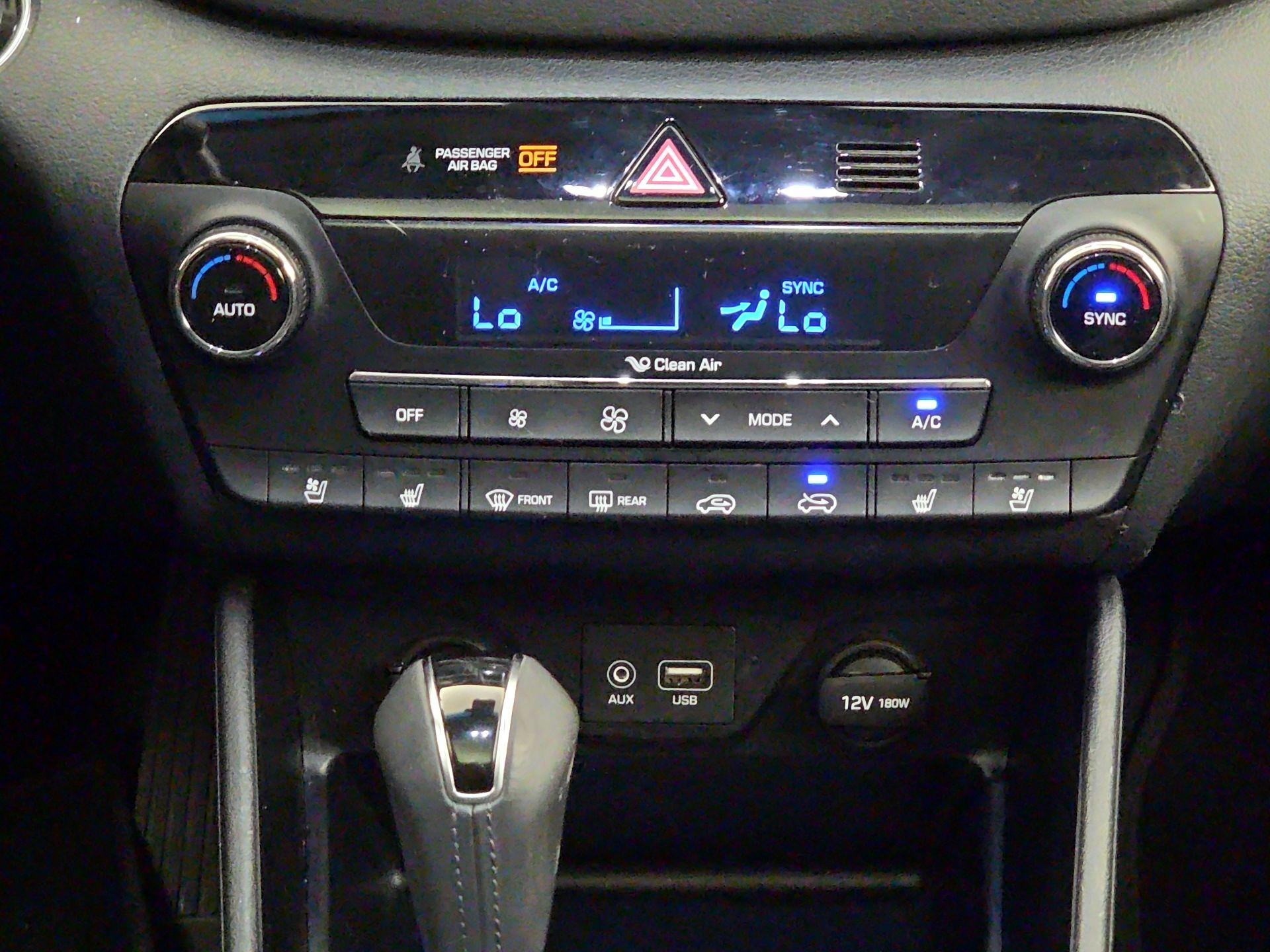 Thumbnail: 2016 Hyundai Tucson - 17