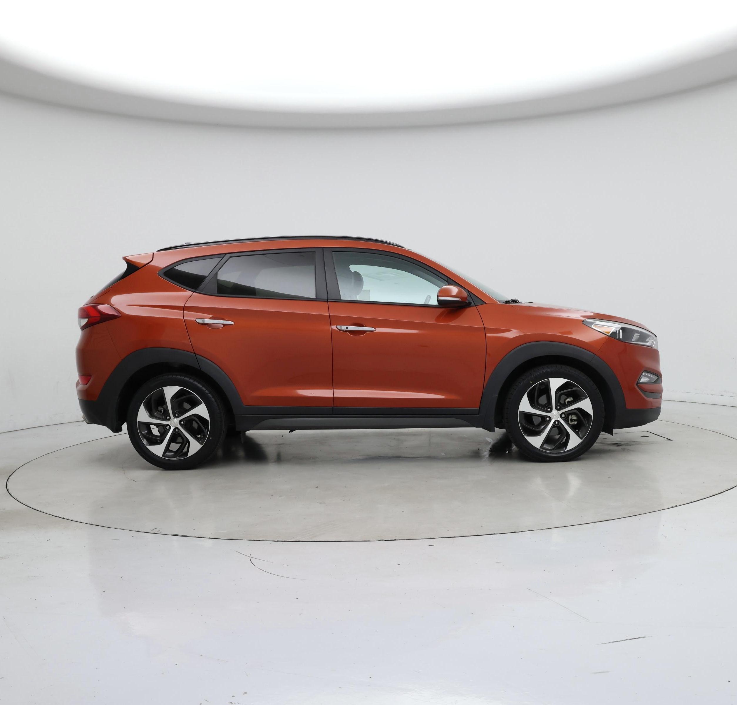 Thumbnail: 2016 Hyundai Tucson - 7