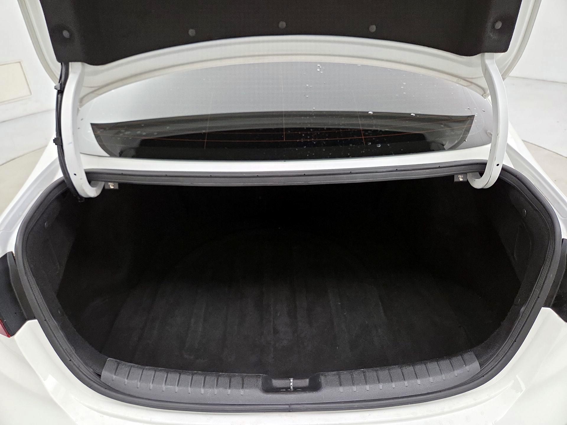 Thumbnail: 2020 Kia Forte - 20