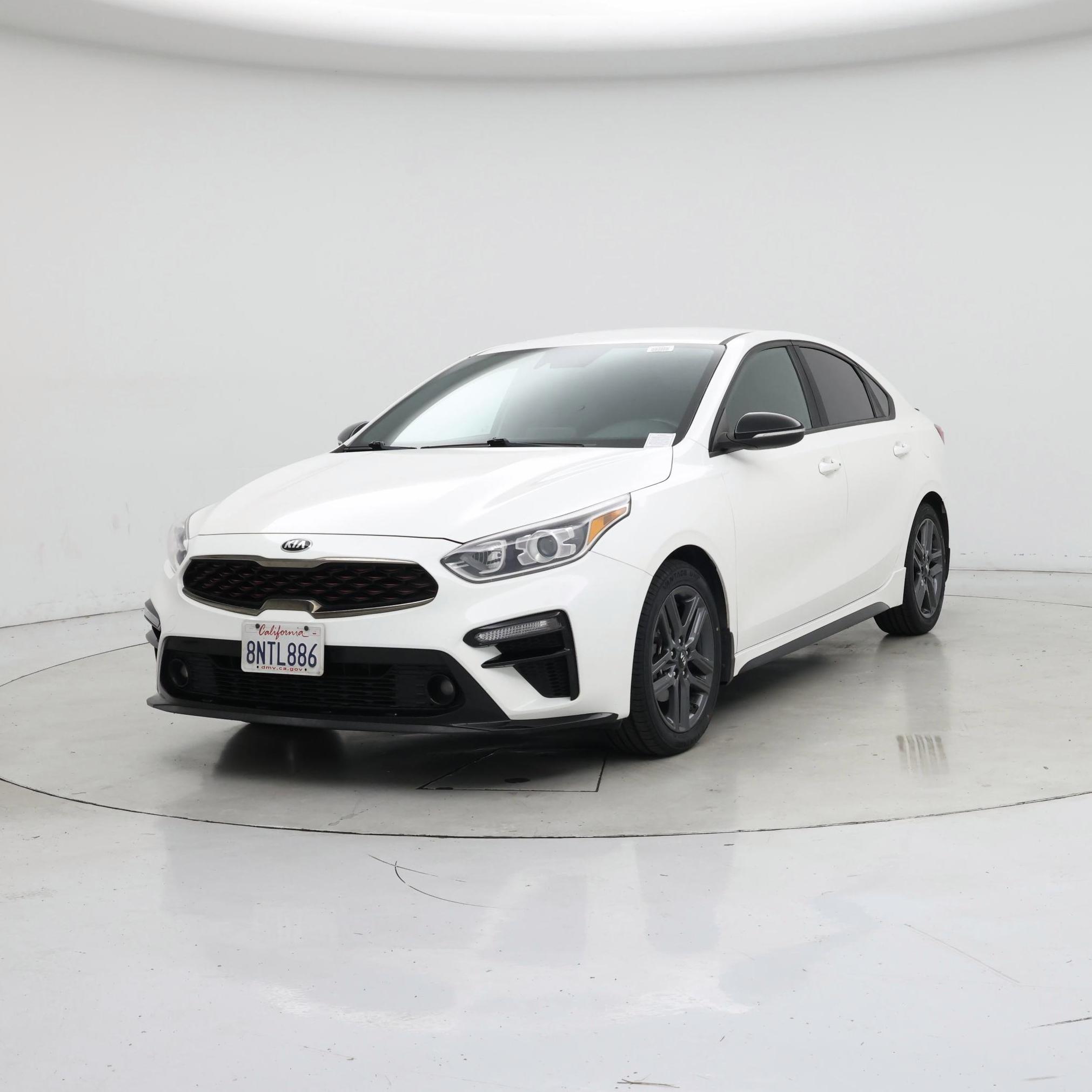 Thumbnail: 2020 Kia Forte - 4
