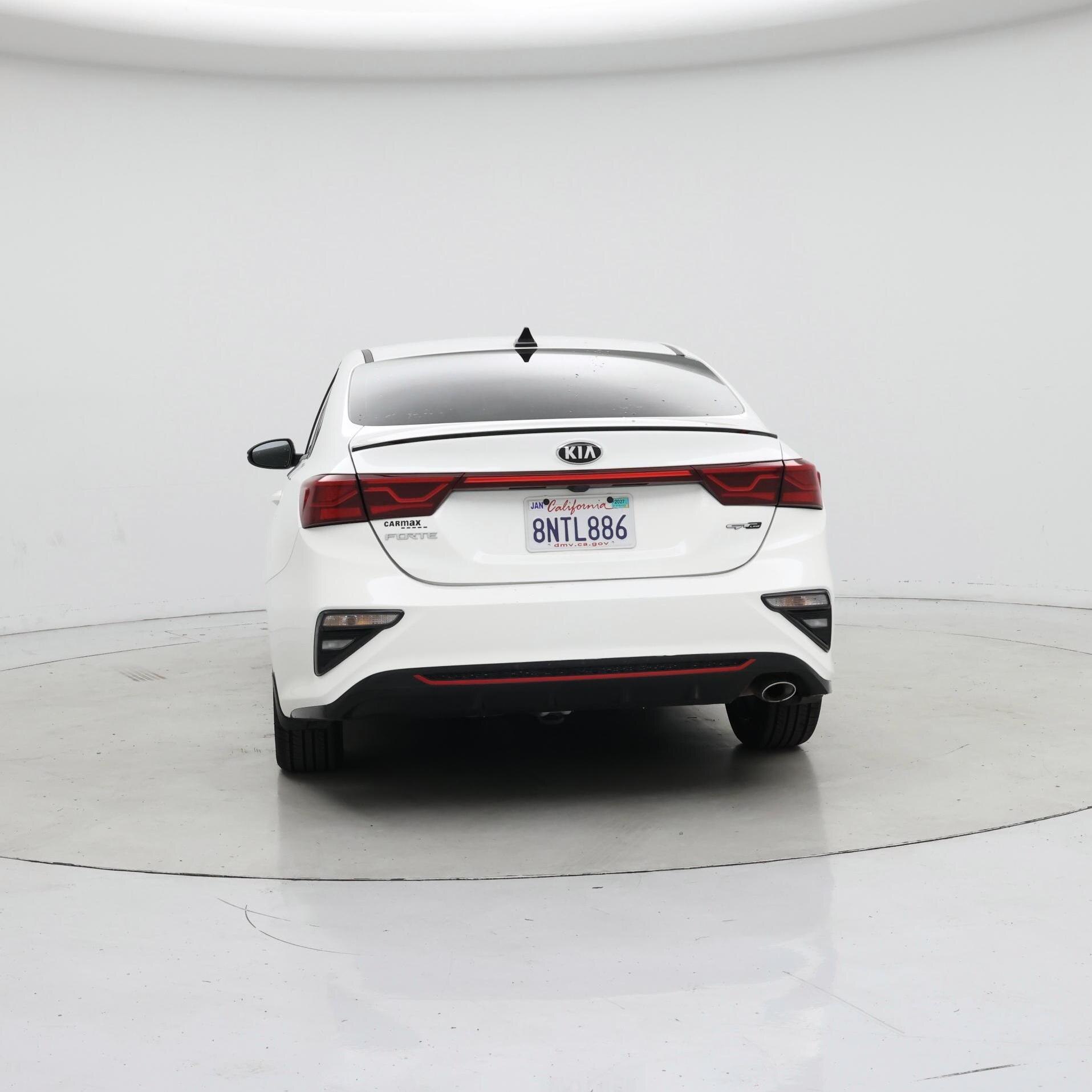 Thumbnail: 2020 Kia Forte - 6