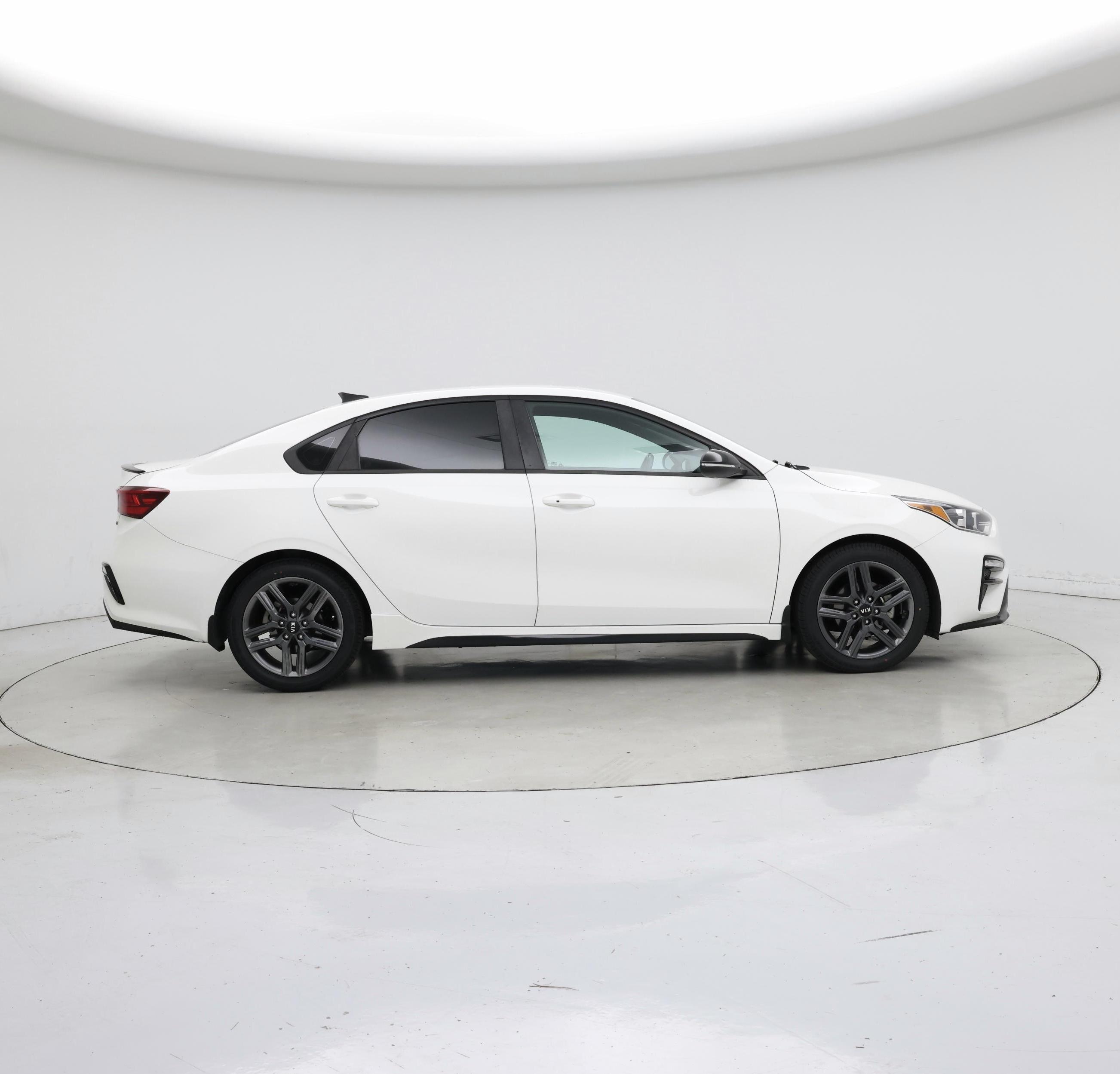 Thumbnail: 2020 Kia Forte - 7