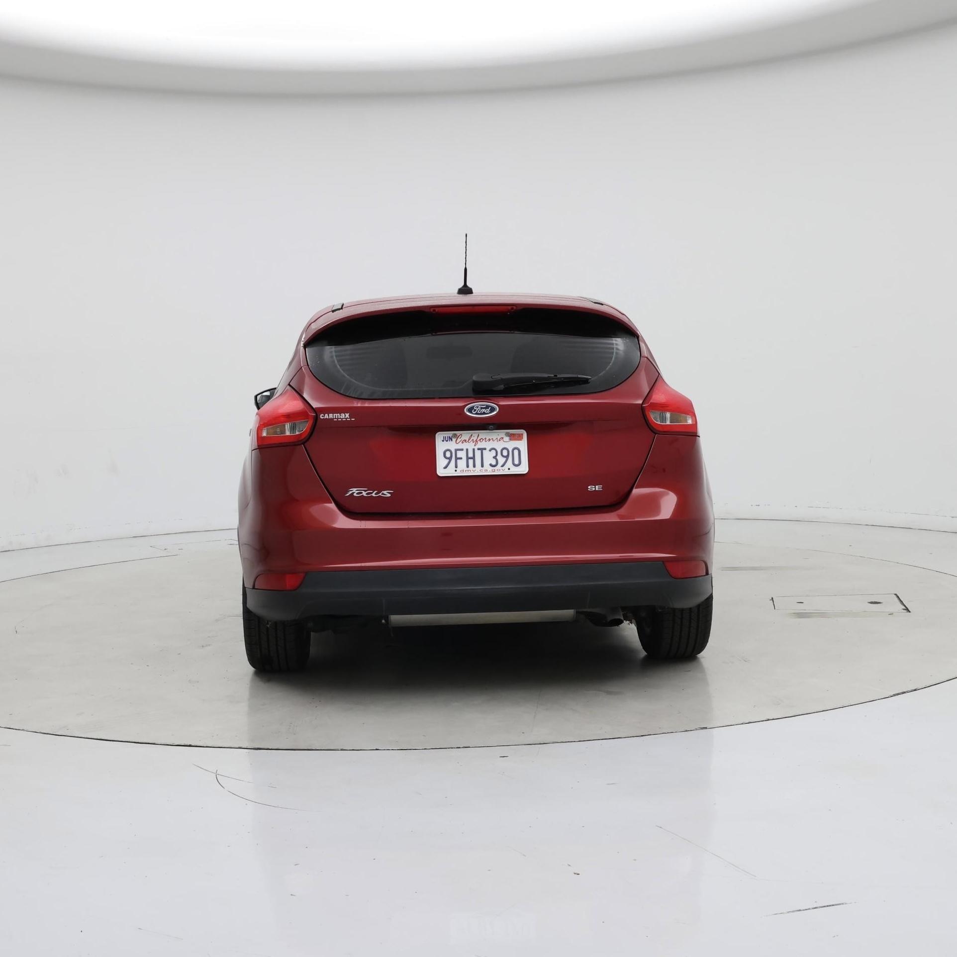 Thumbnail: 2017 Ford Focus - 6